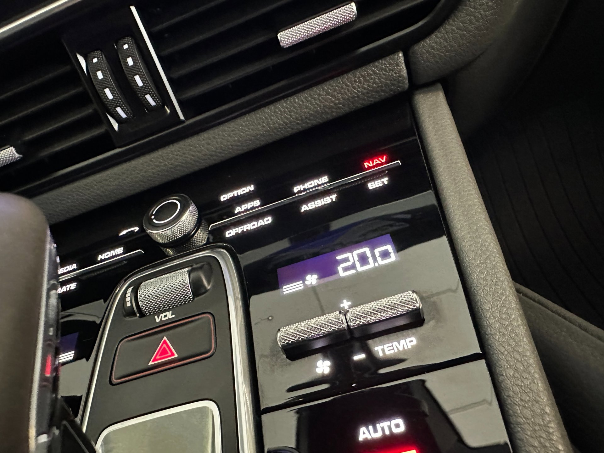 Foto van Porsche Cayenne E-hybrid