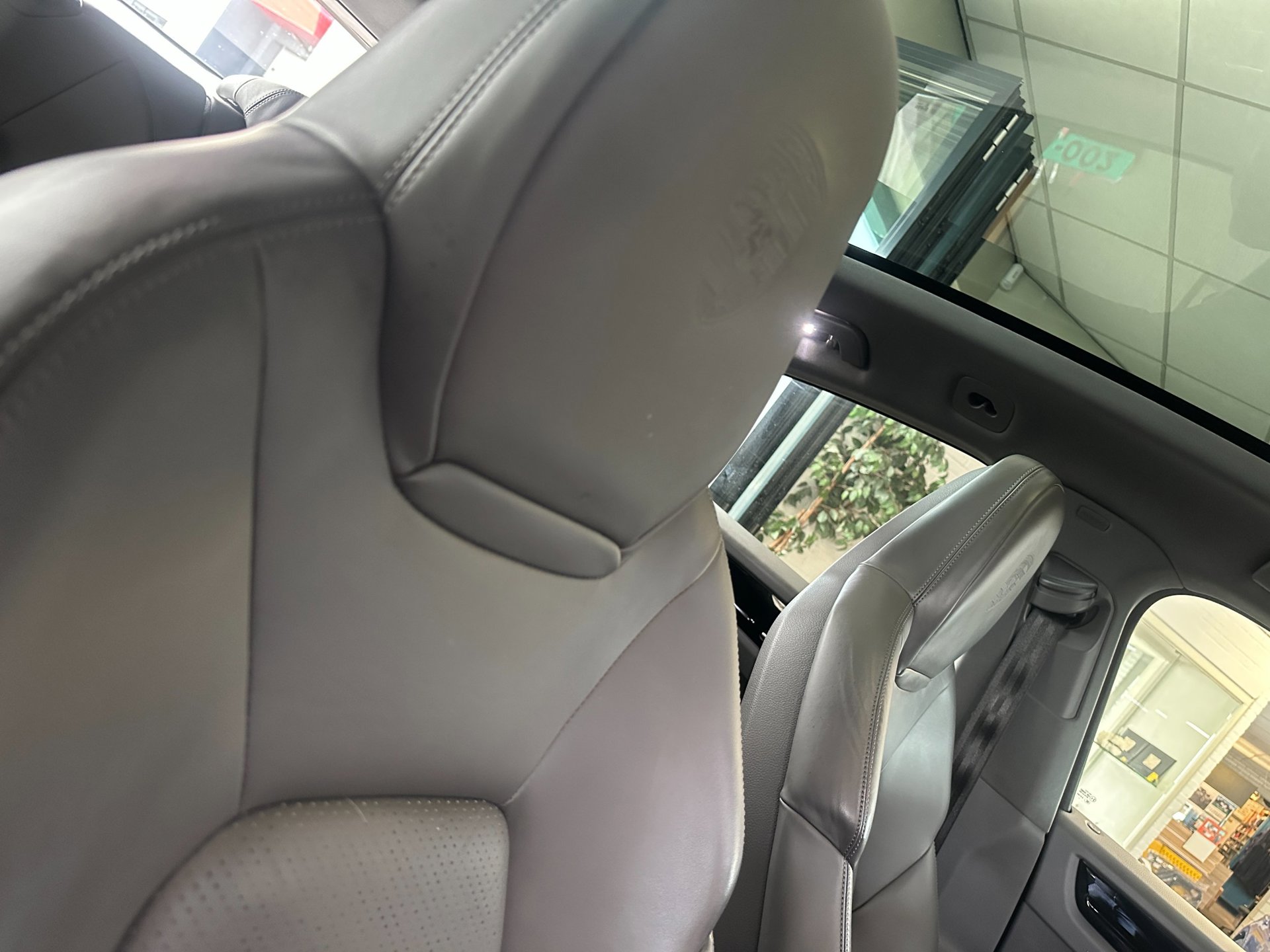 Foto van Porsche Cayenne E-hybrid