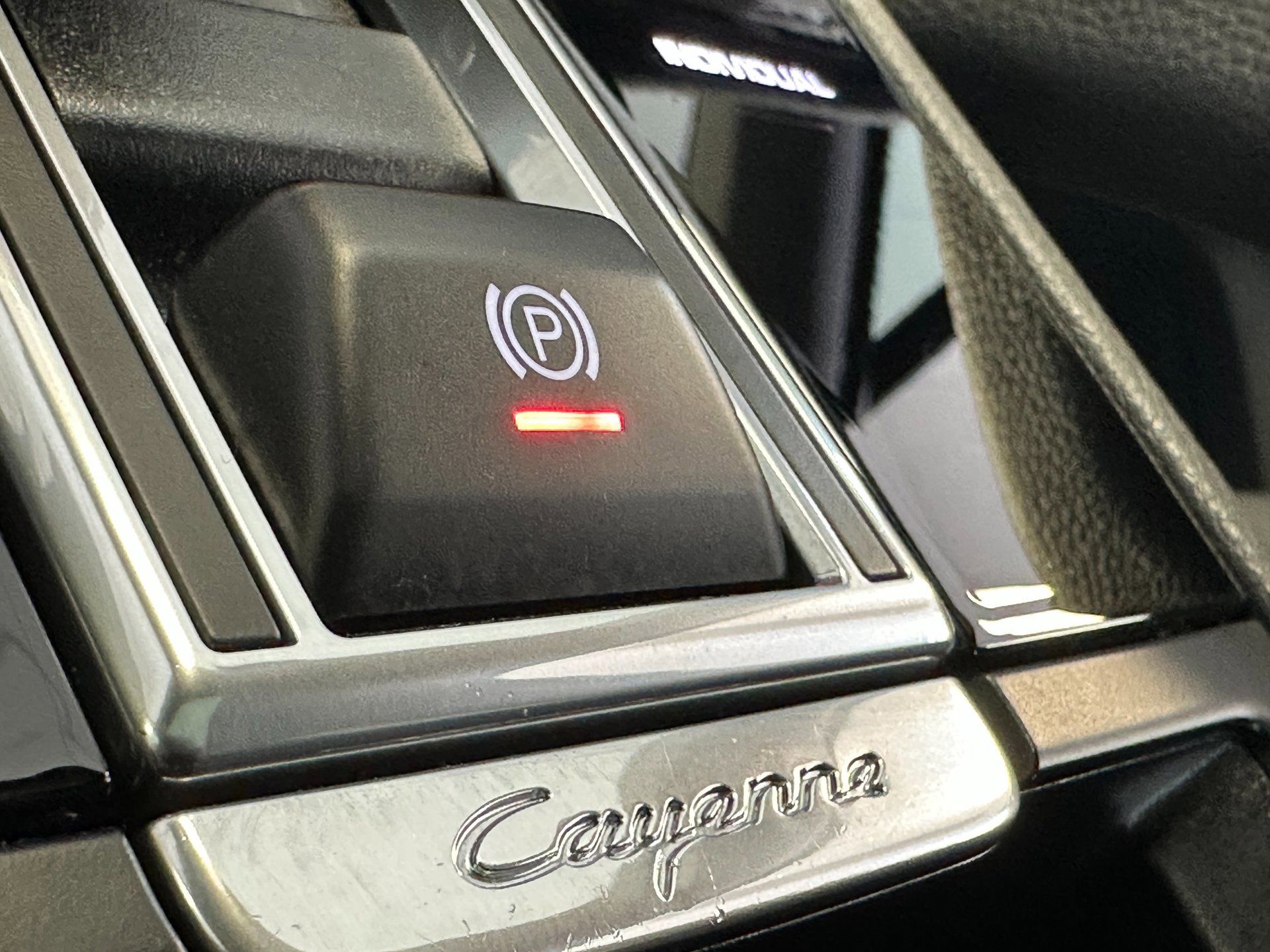 Foto van Porsche Cayenne E-hybrid