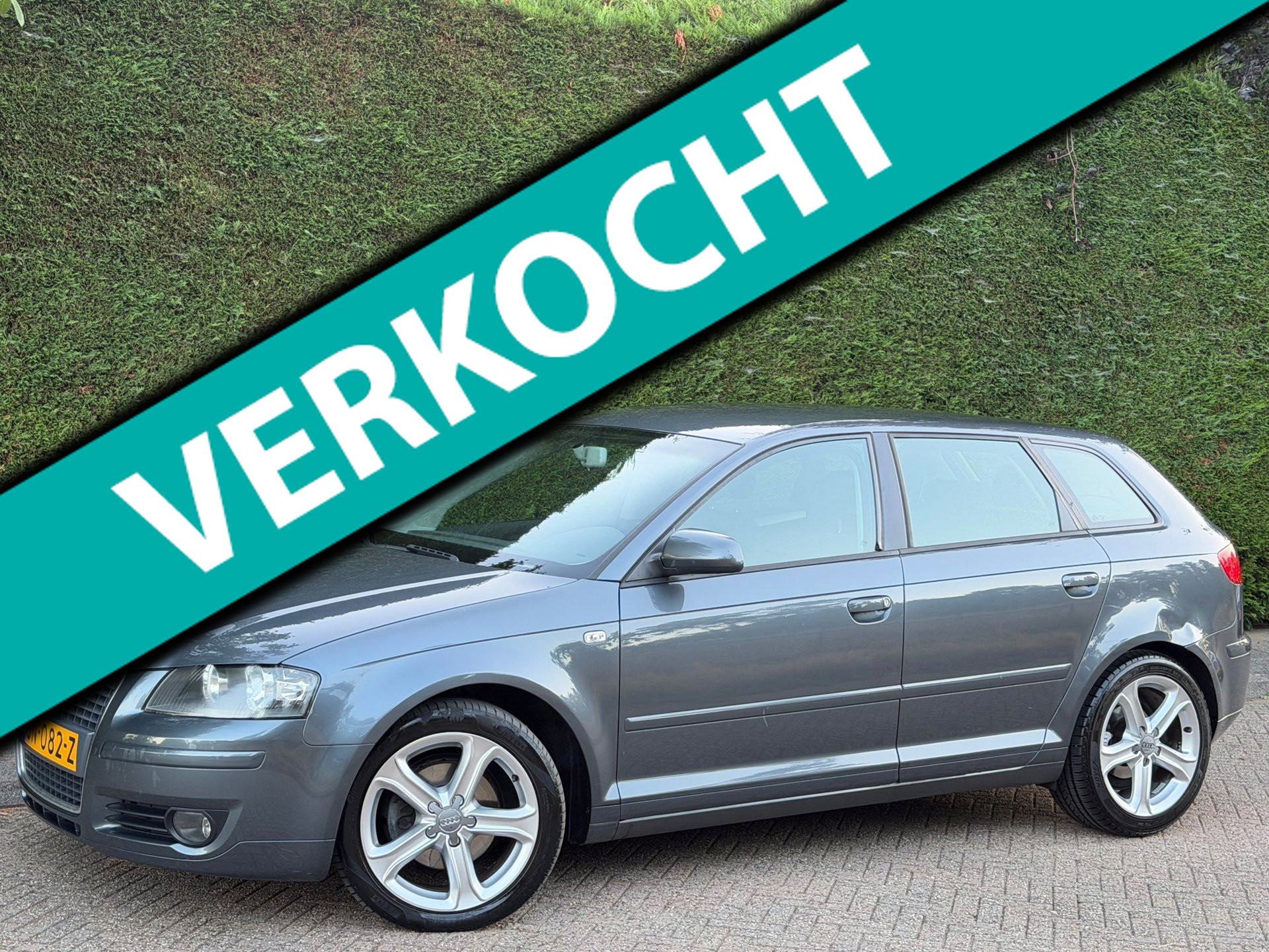 Audi Audi A3 2.0 FSI Attraction RIJDSUPER!/6BAK/AIRCO 2004 - voorkant