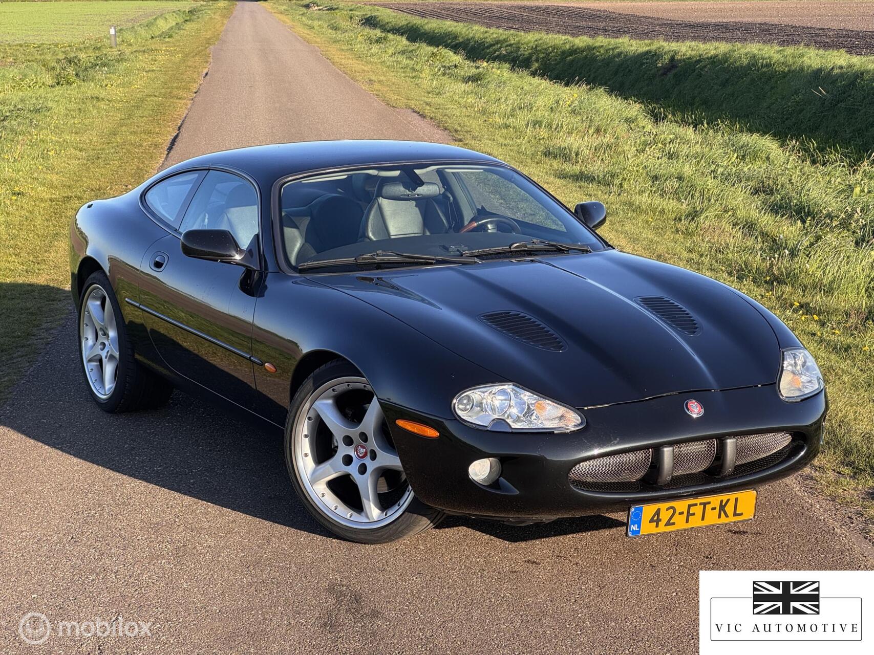 Jaguar Jaguar XKR Coupe 4.0 V8 Coupé met Recaro interieur 2000 - voorkant