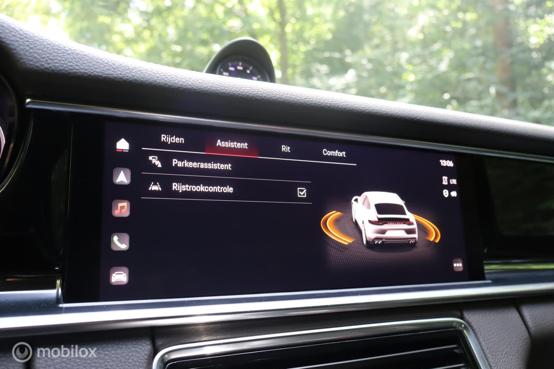 Foto van Porsche Panamera 4 E-hybrid