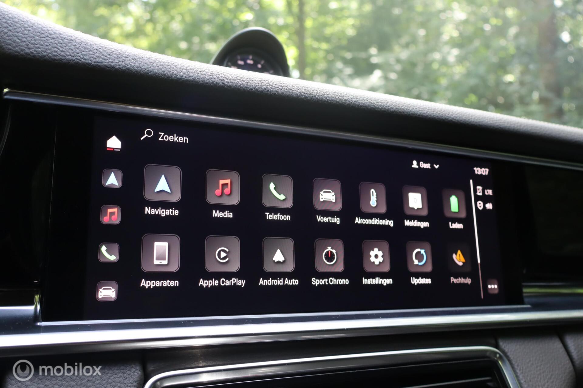 Foto van Porsche Panamera 4 E-hybrid