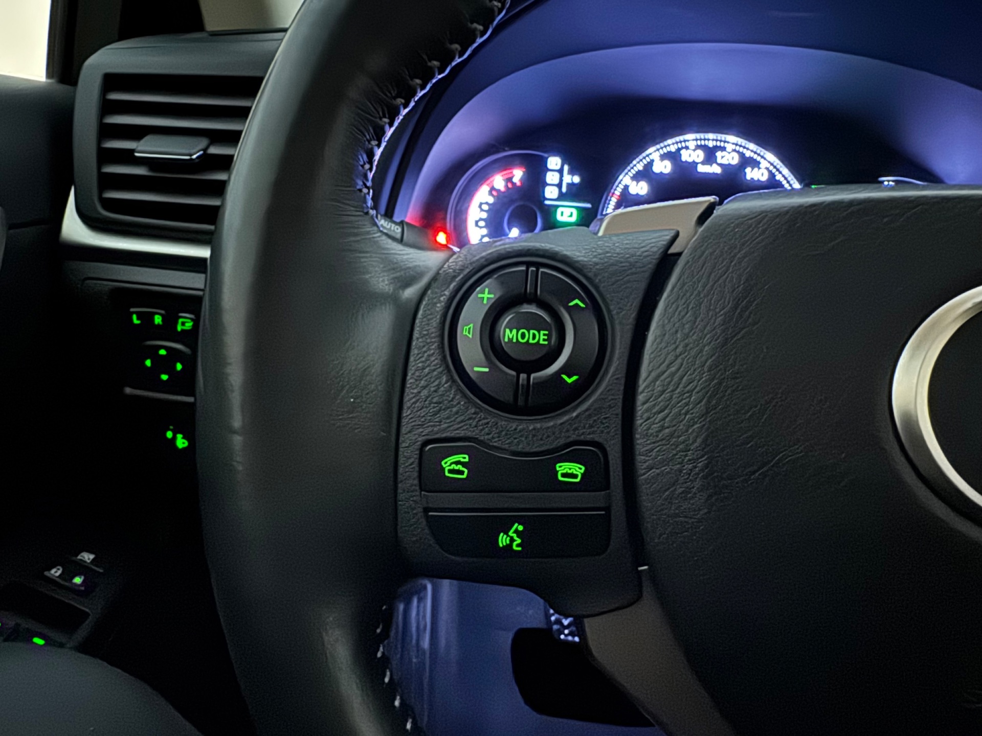 Foto van Lexus Lexus Ct200h