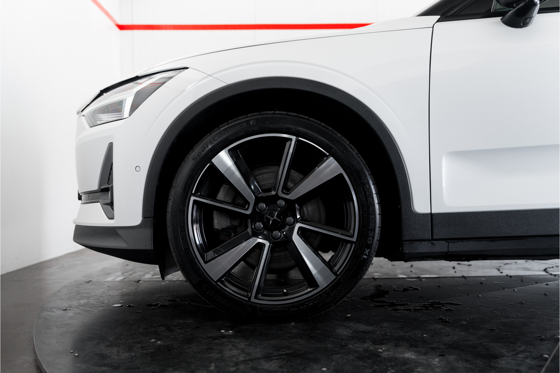 Foto van Polestar Polestar 2