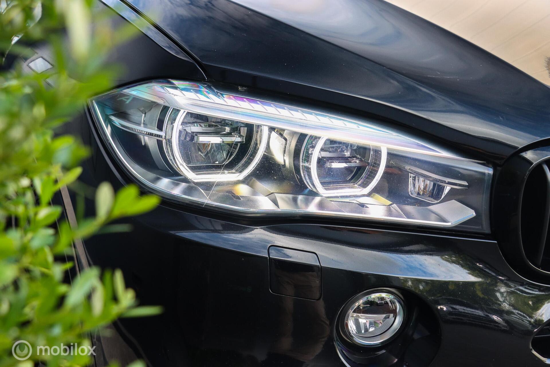 Foto van BMW X5 Xdrive30d