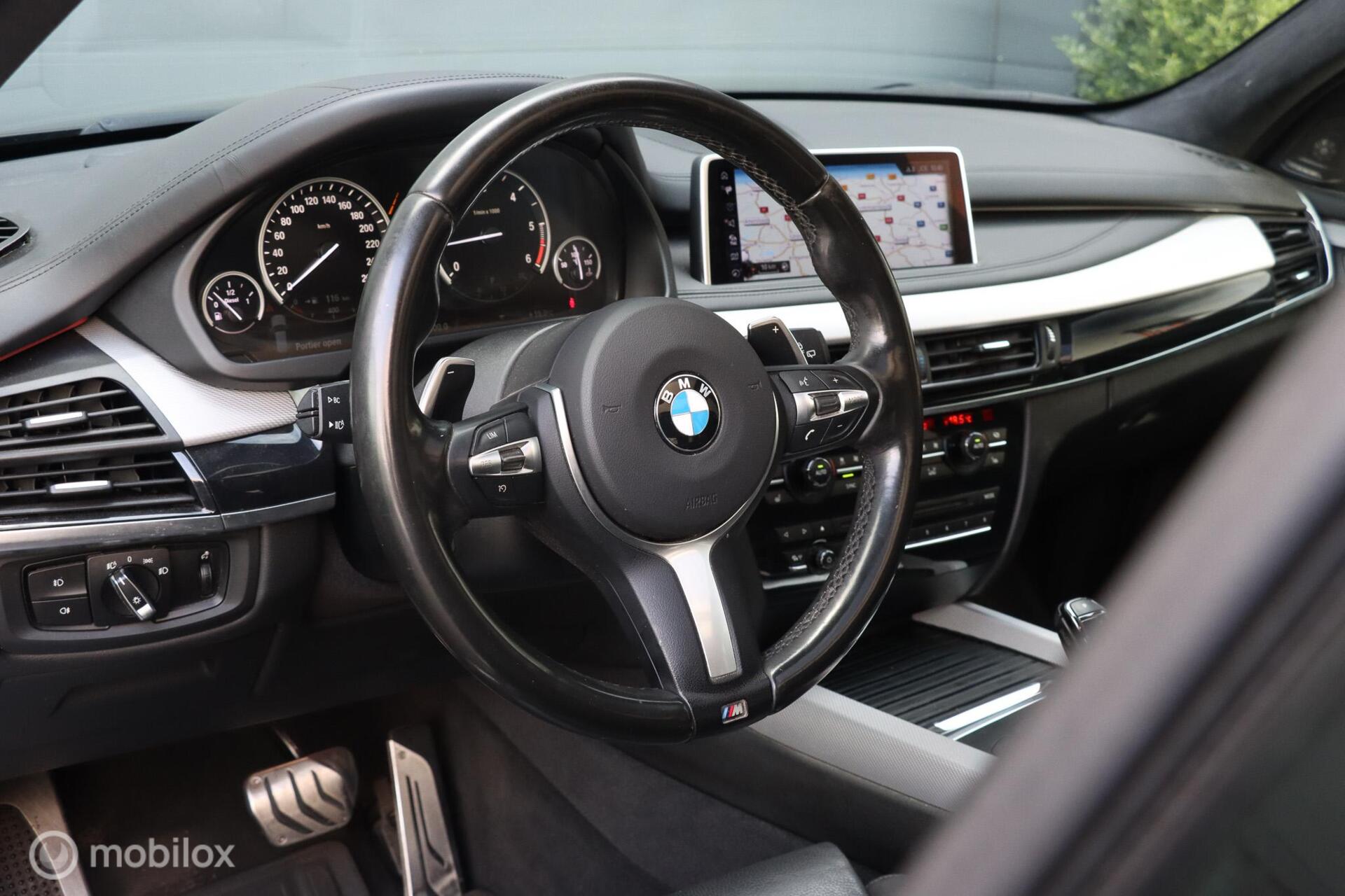 Foto van BMW X5 Xdrive30d