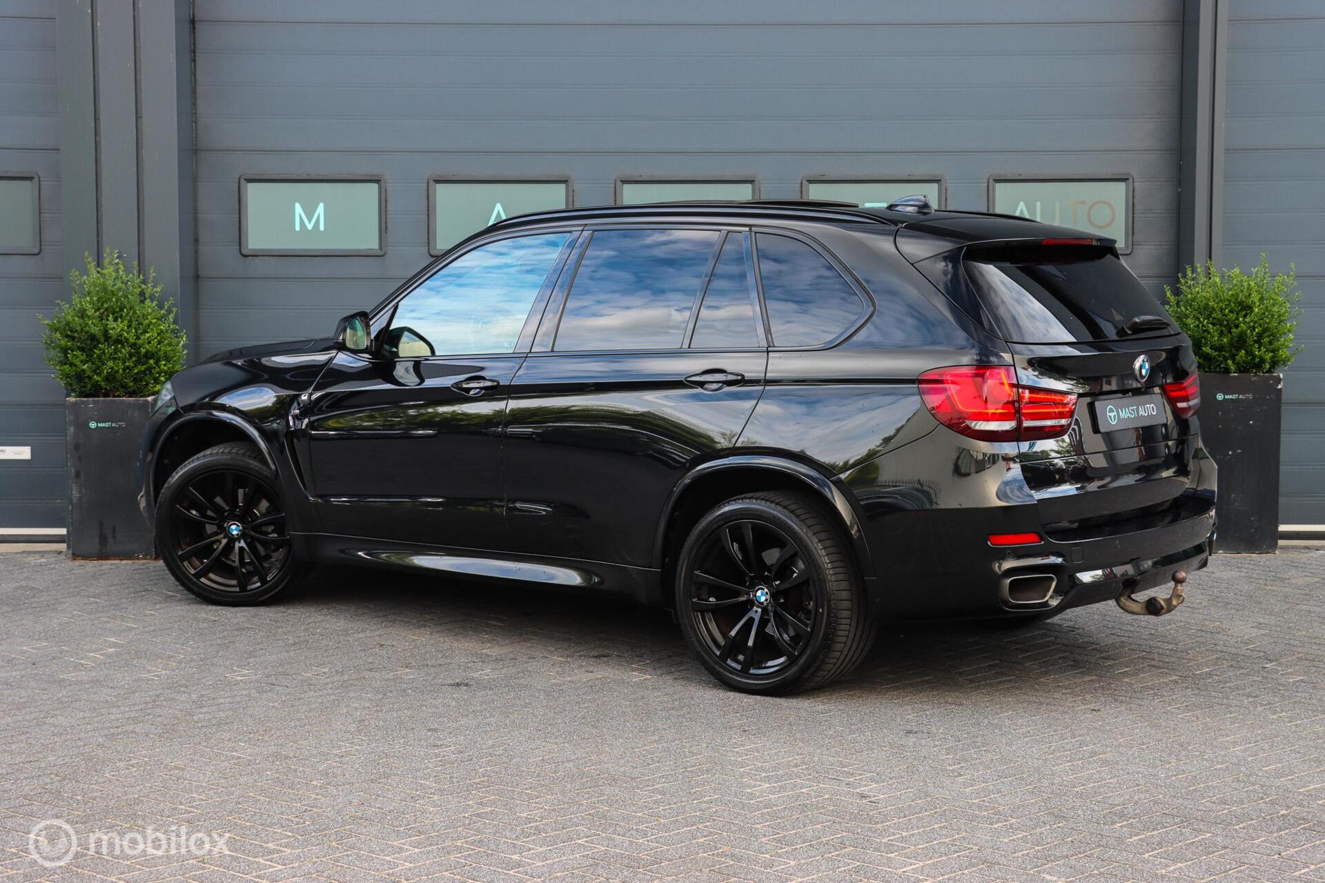 Foto van BMW X5 Xdrive30d