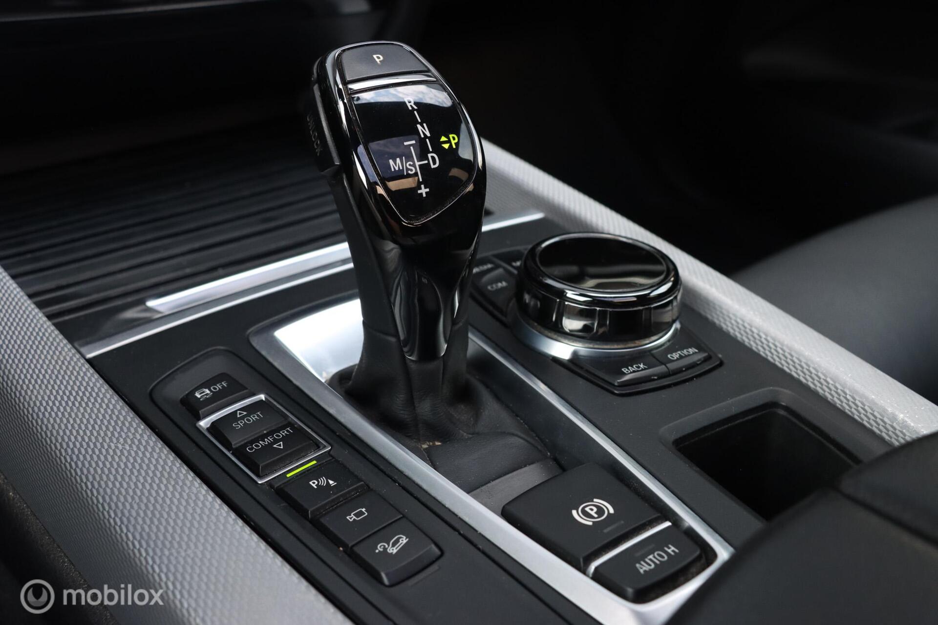 Foto van BMW X5 Xdrive30d