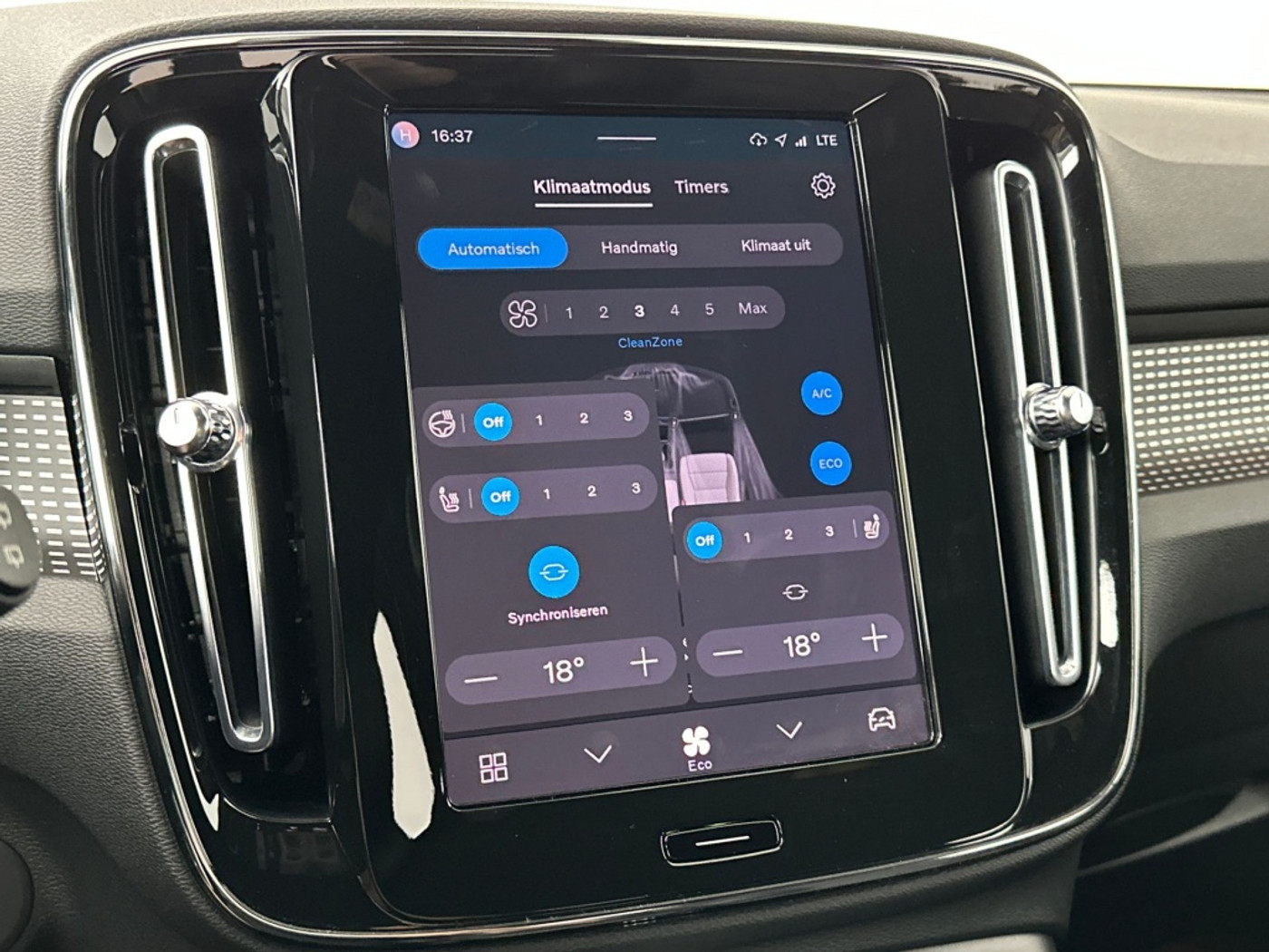 Foto van Volvo XC40