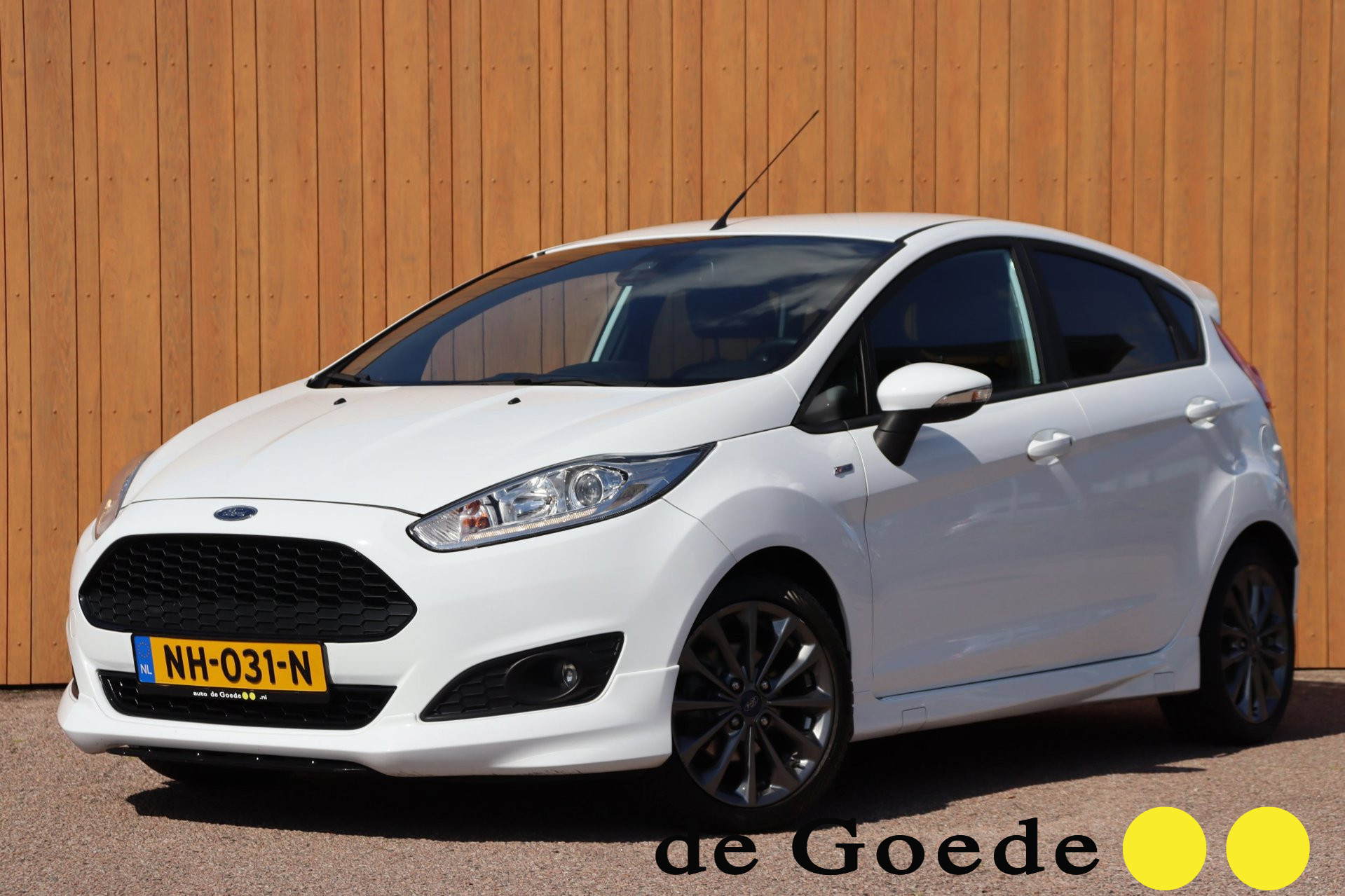 Ford Fiesta 1.0 EcoBoost ST Line org.NL navi raamverw. pdc 2017 - voorkant
