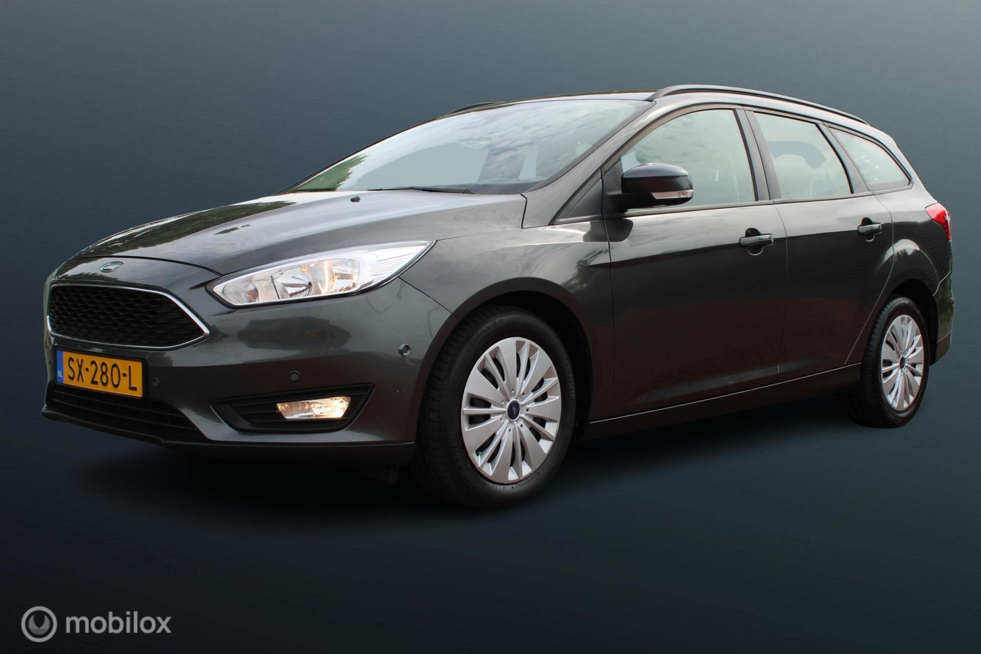 Ford Focus 1.0 EcoBoost Trend Edition, Stoel-stuurverwarming, Cruise, Clima, Navi, App connect, Pdc voor + achter 2018 - voorkant