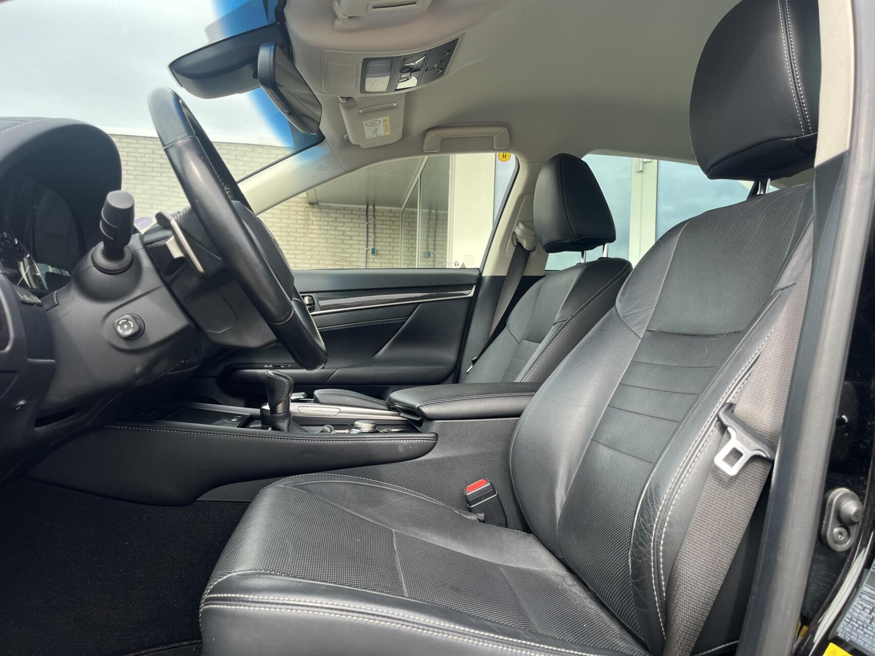Foto van Lexus Lexus Gs300h