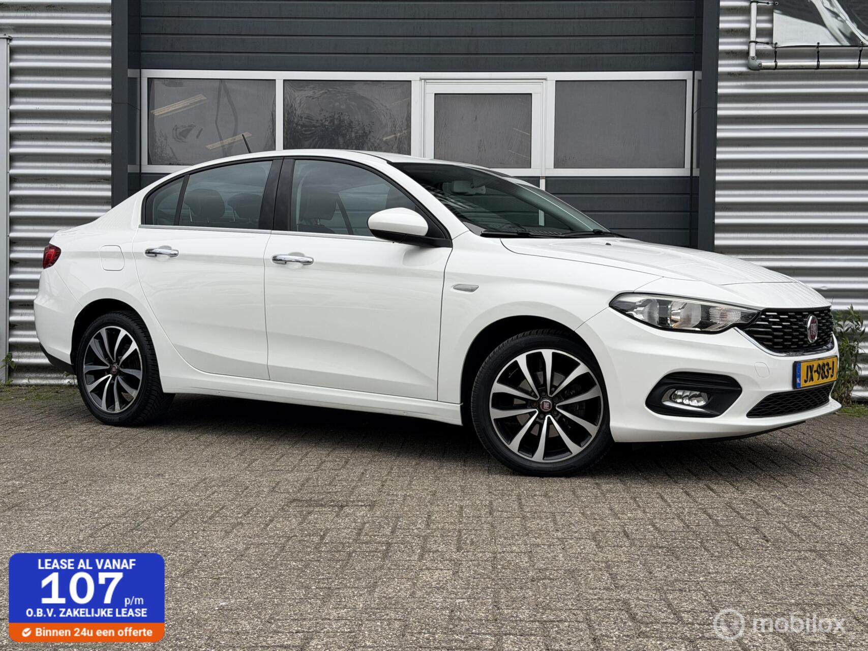 Fiat Fiat Tipo 1.4 16V Lounge 2016|100% O-houd|17 Inch|Luxe|Navi| 2016 - voorkant