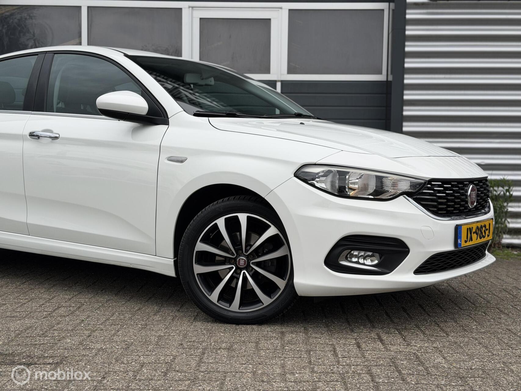 Foto van Fiat Fiat Tipo