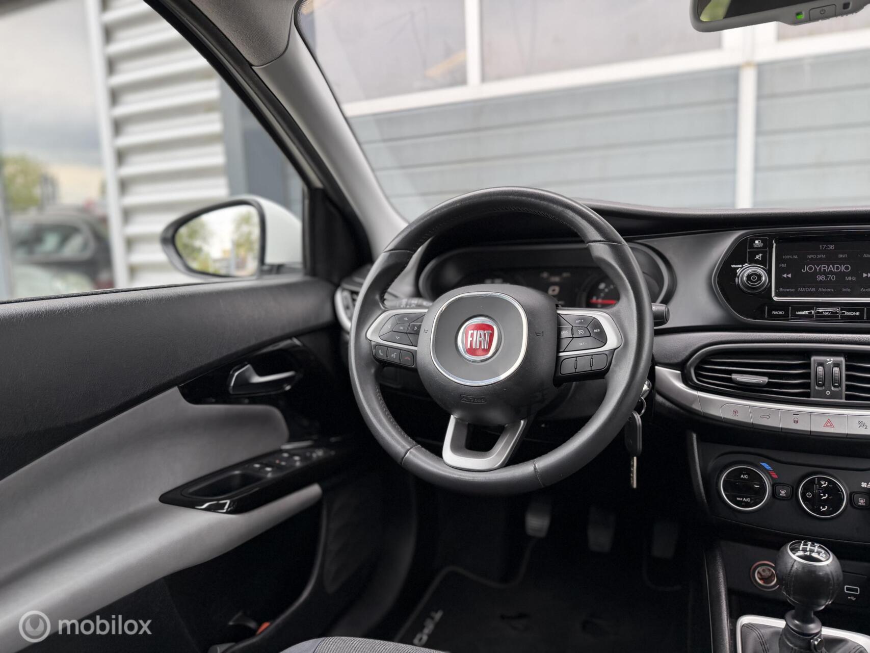Foto van Fiat Fiat Tipo