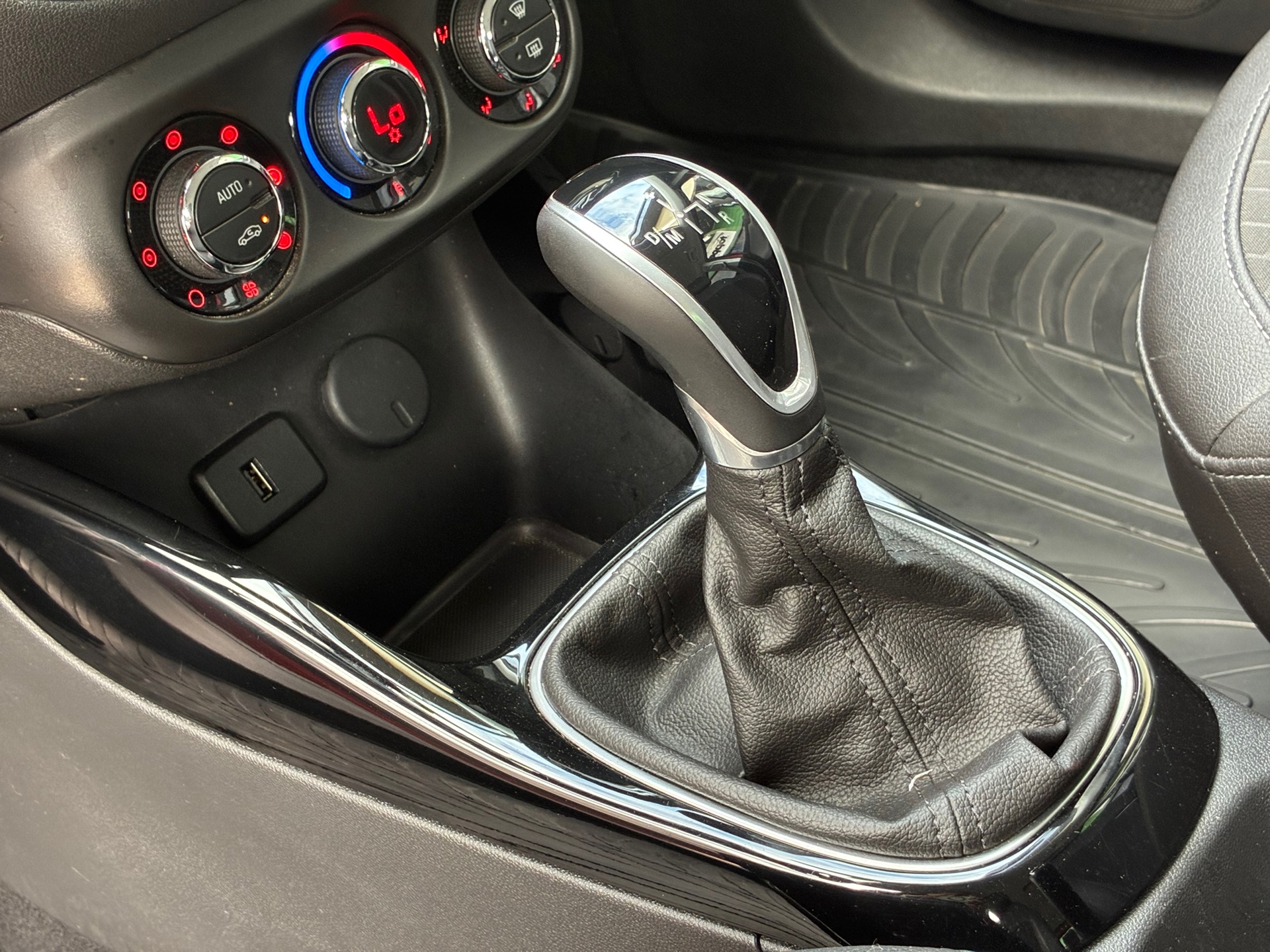 Foto van Opel Corsa-e