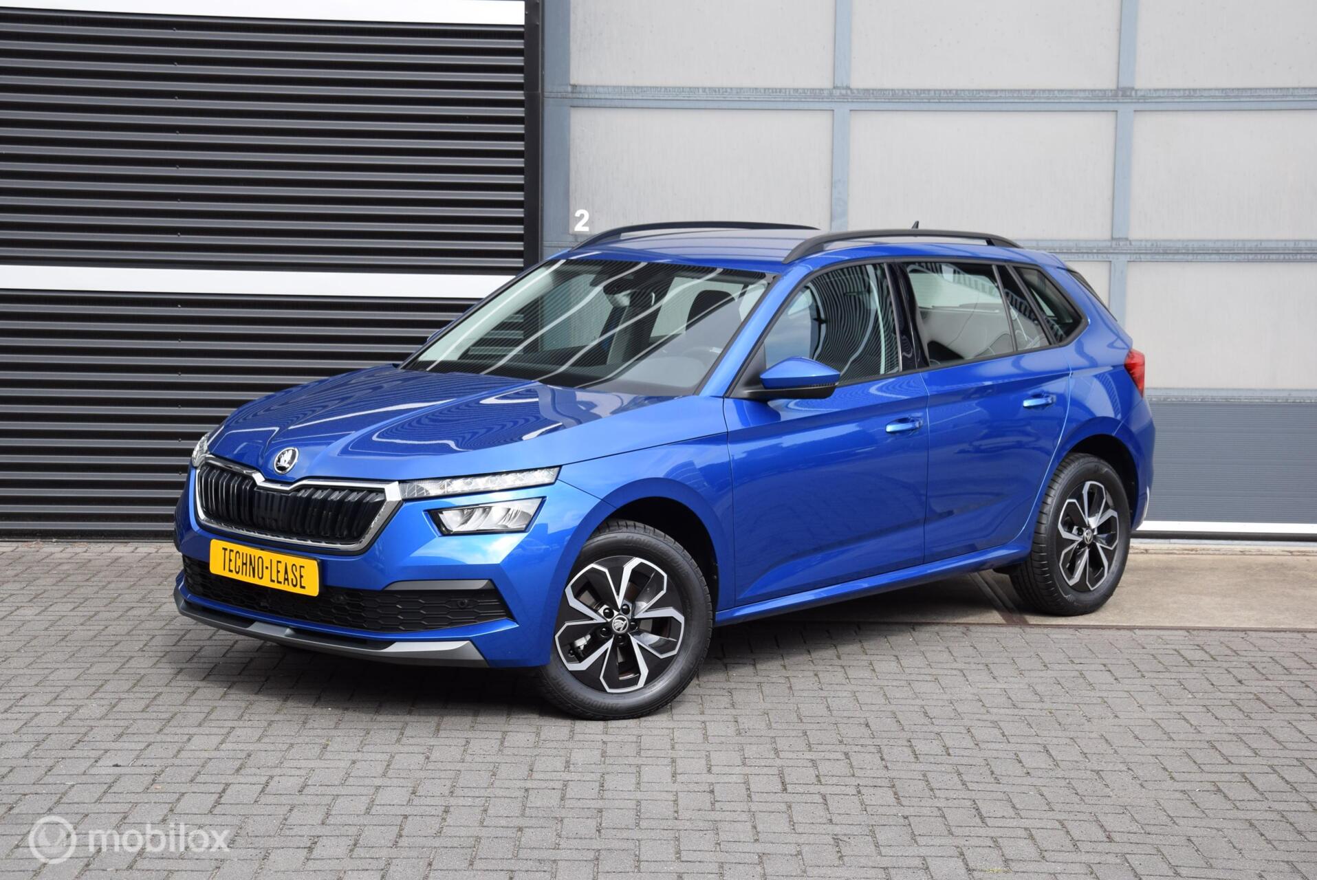 Skoda Kamiq 1.0 TSI Sport Race blue Virtual cockpit Full LED Apple Carplay 2021 - voorkant