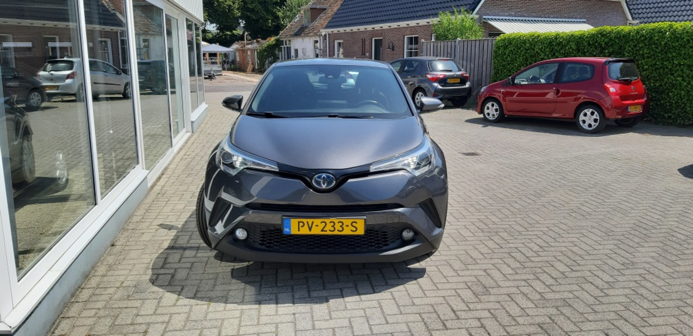 Foto van Toyota Toyota C-hr