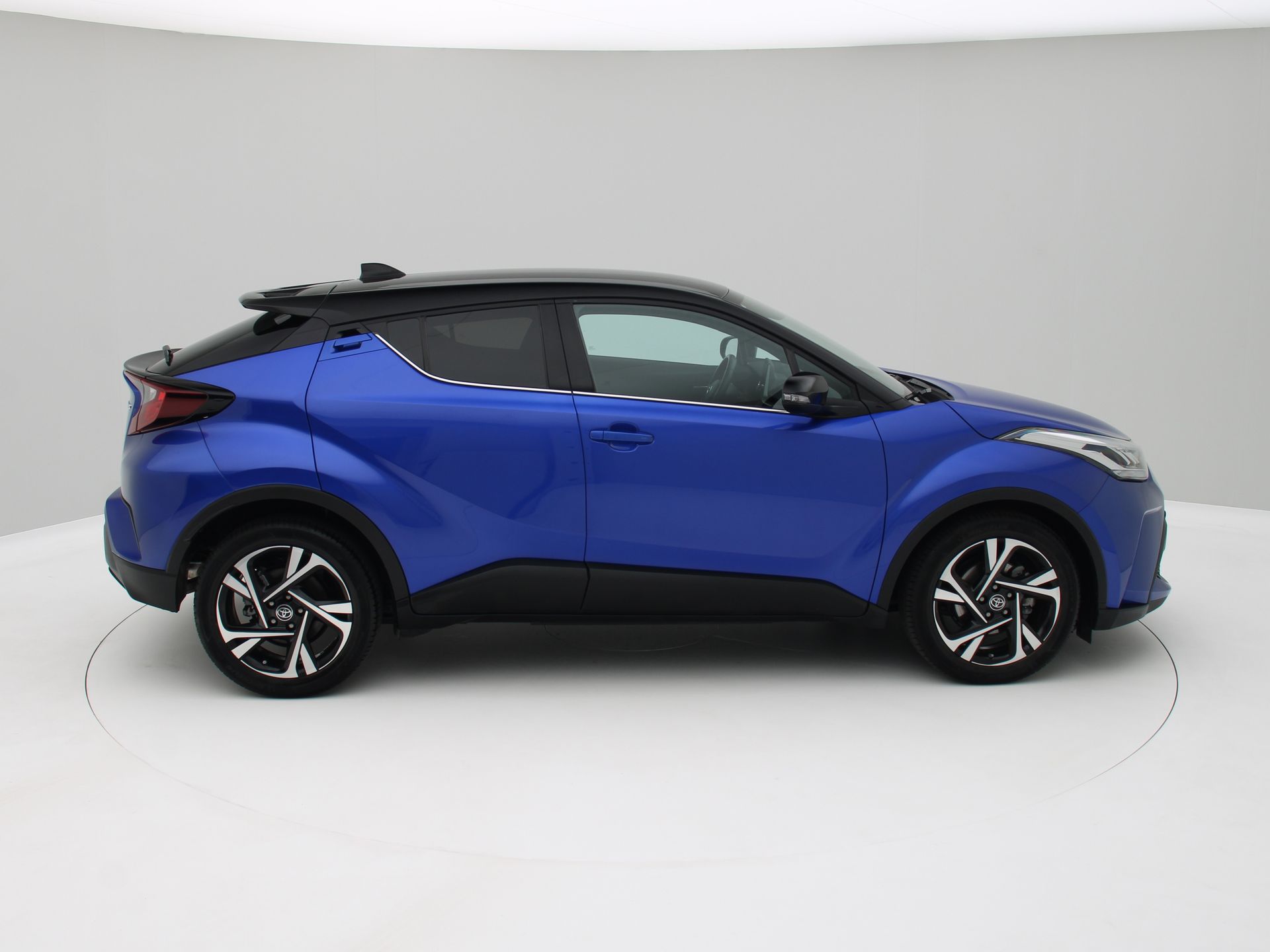 Foto van Toyota Toyota C-hr