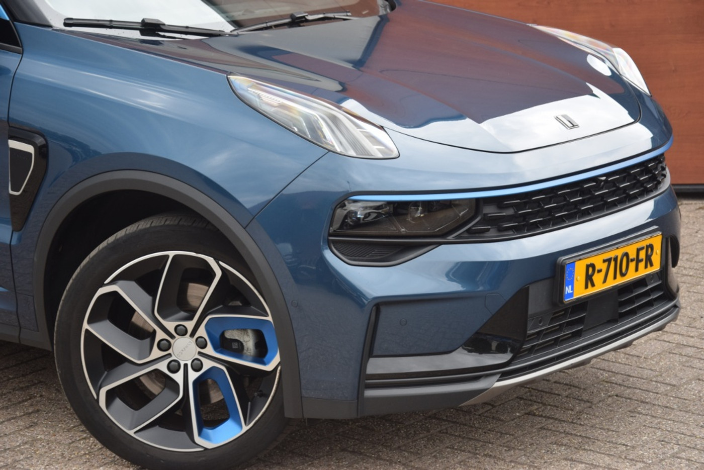 Foto van Lynk&co LYNK & Co 01