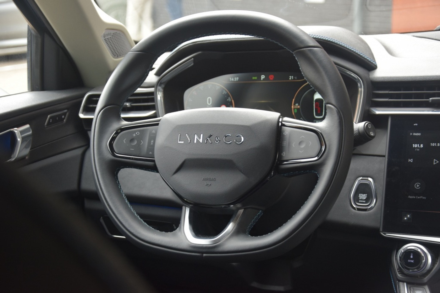 Foto van Lynk&co LYNK & Co 01