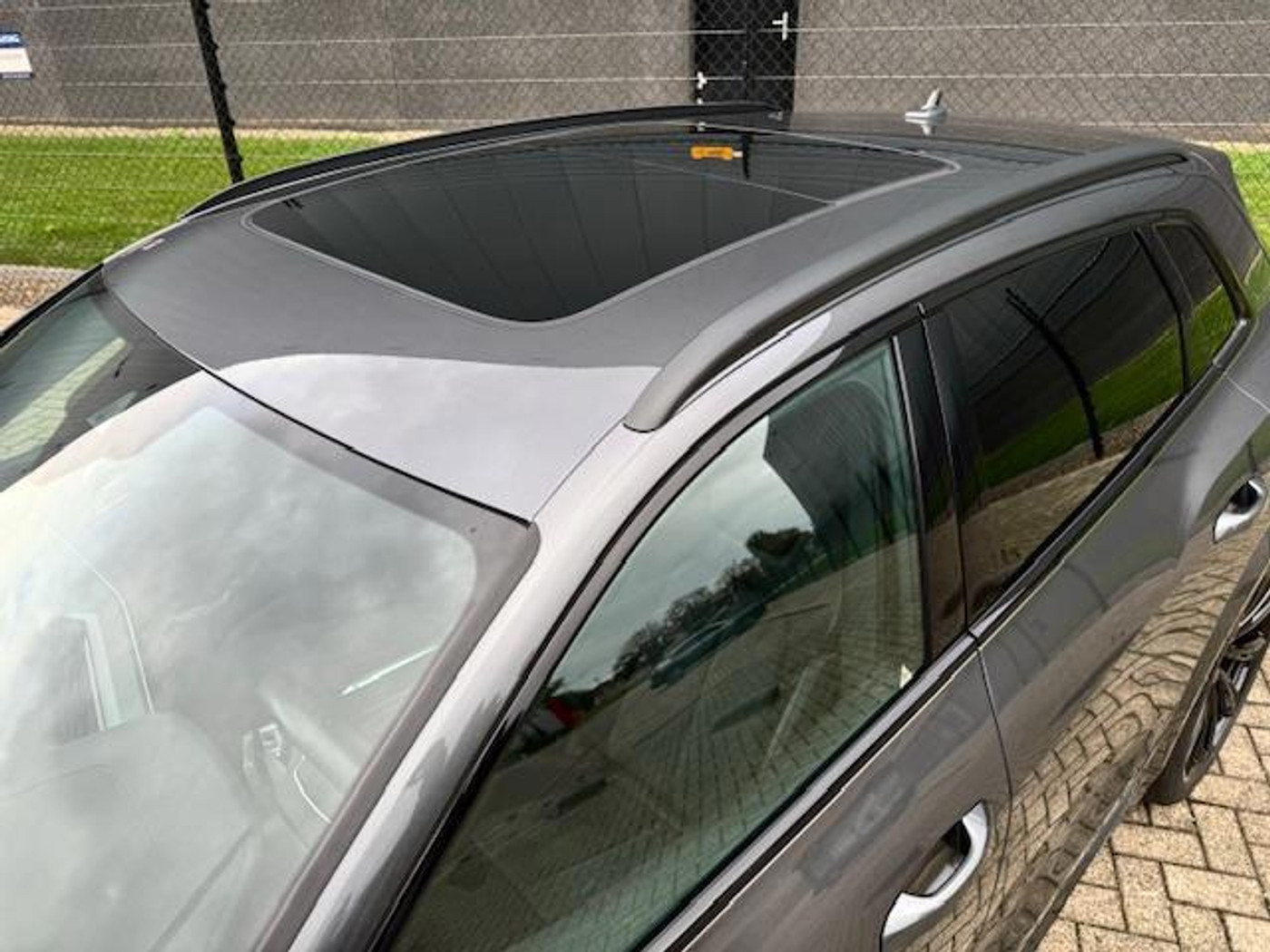Foto van Audi E-tron S