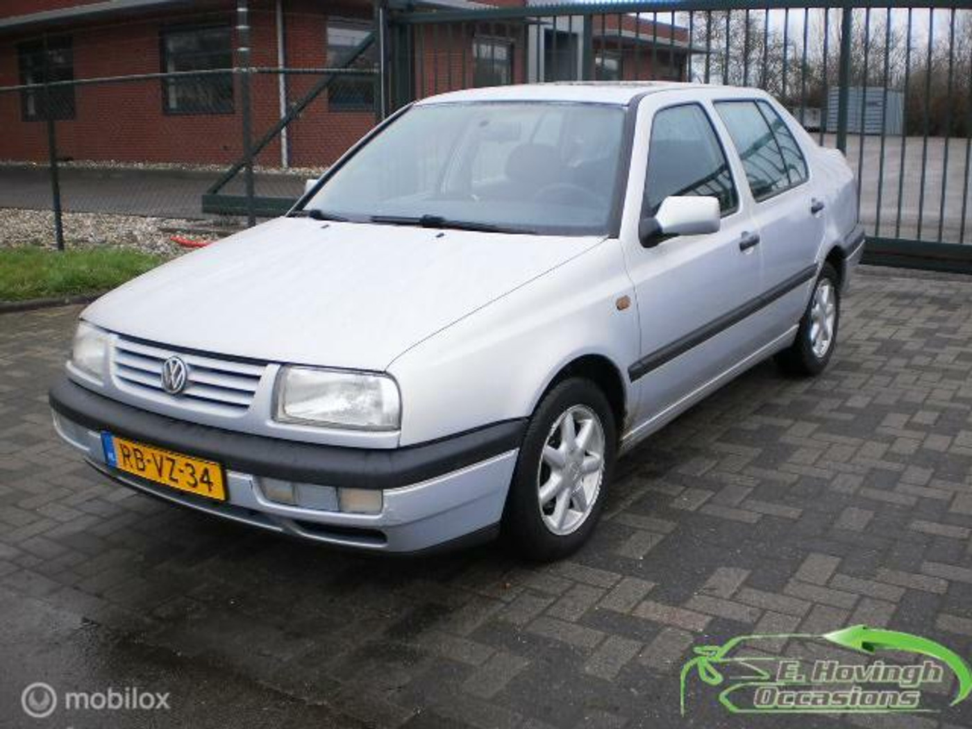 Volkswagen Vento 1.8 Milestone 1997 - voorkant