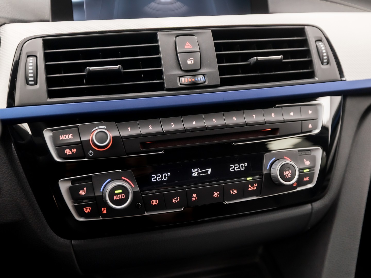 Foto van BMW 320i