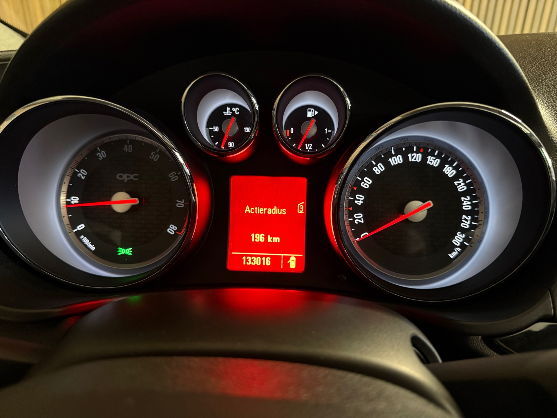 Foto van Opel Insignia Sports Tourer SW