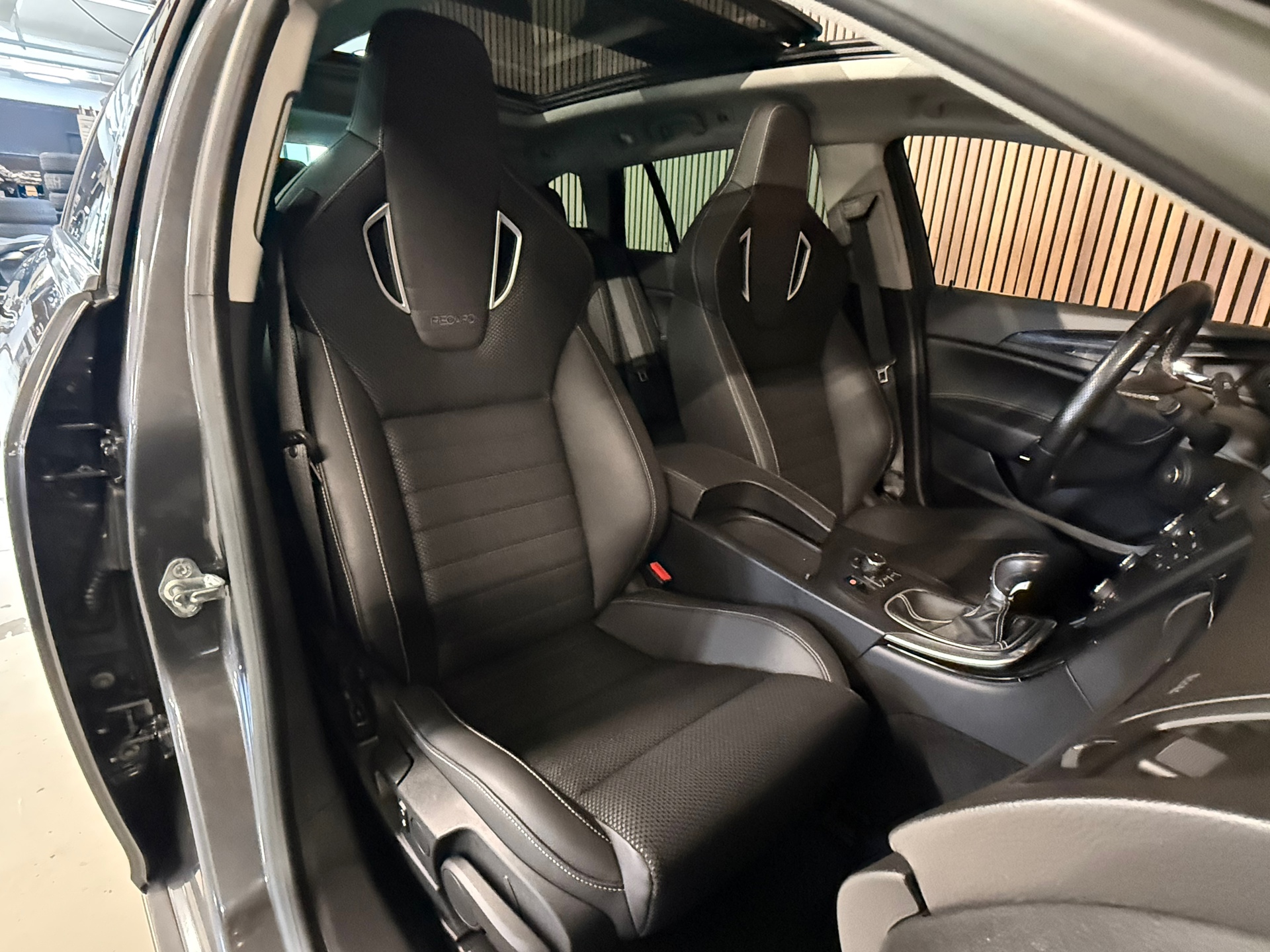 Foto van Opel Insignia Sports Tourer SW