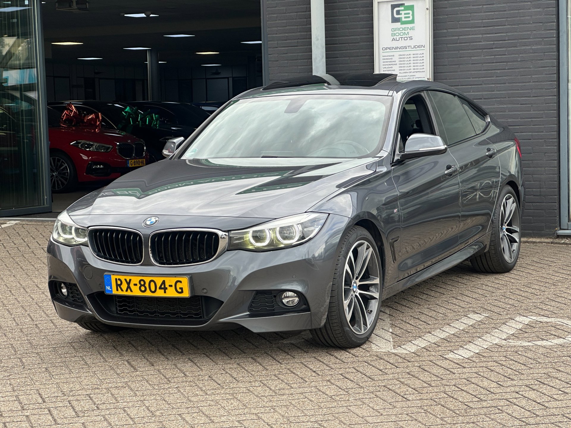 Foto van BMW 320i