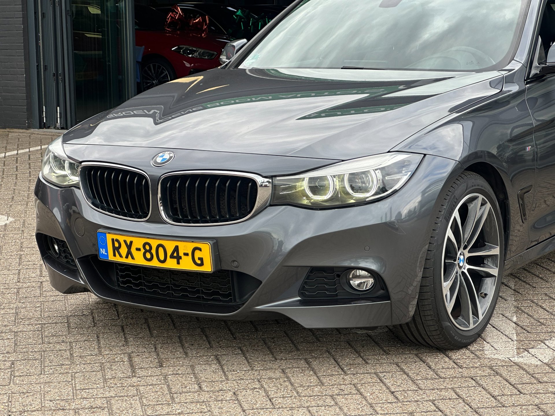 Foto van BMW 320i