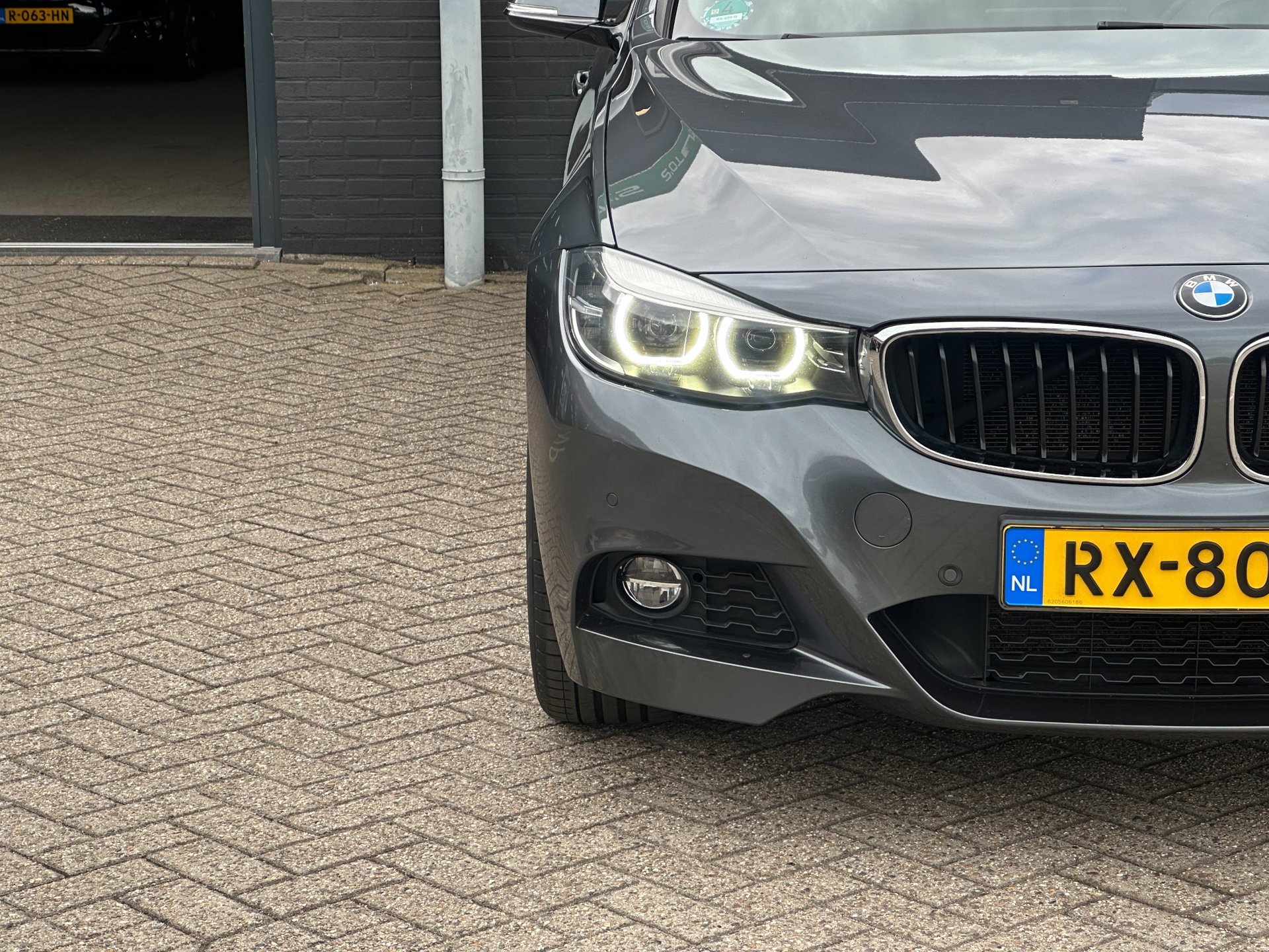 Foto van BMW 320i