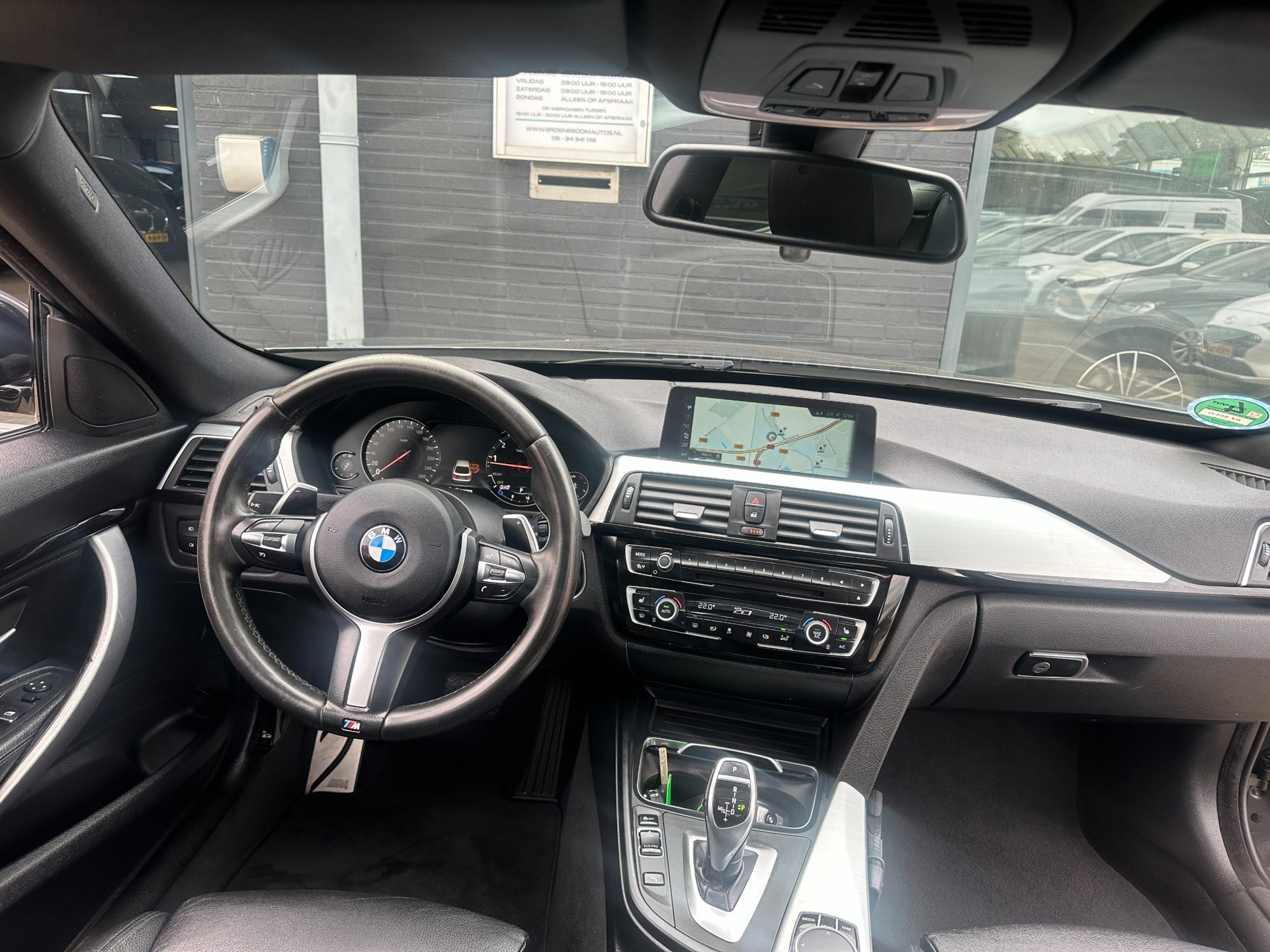 Foto van BMW 320i