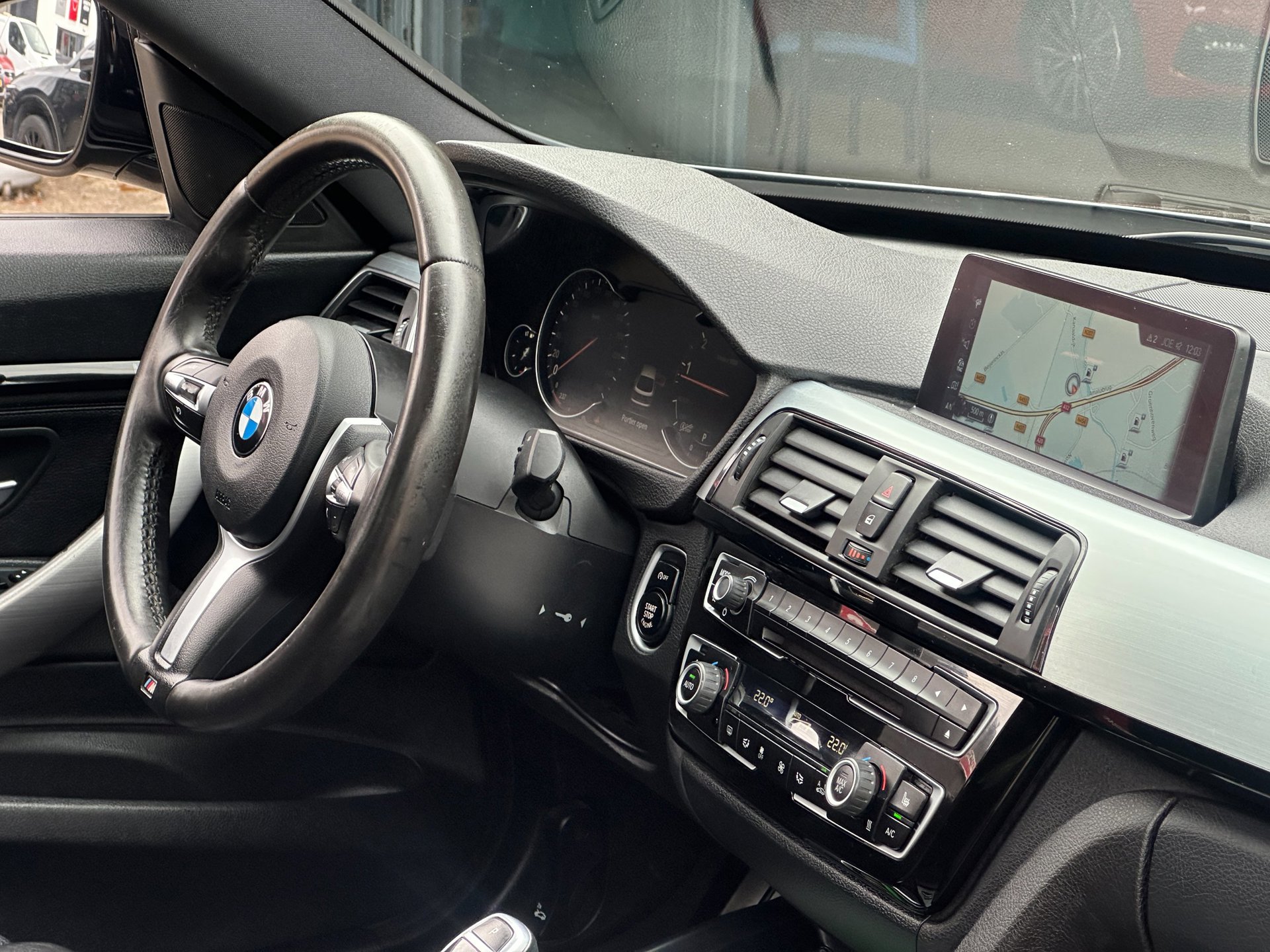 Foto van BMW 320i