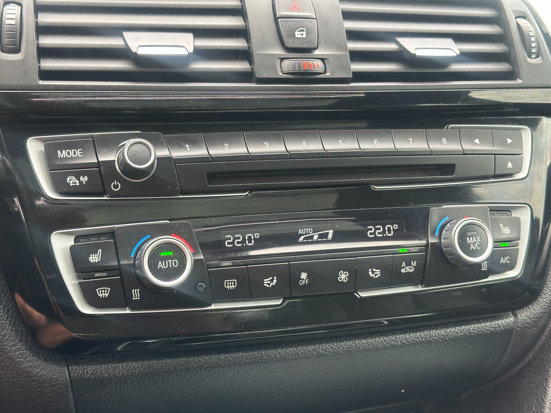 Foto van BMW 320i