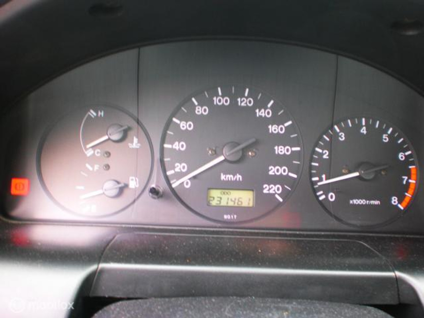 Foto van Mazda 323