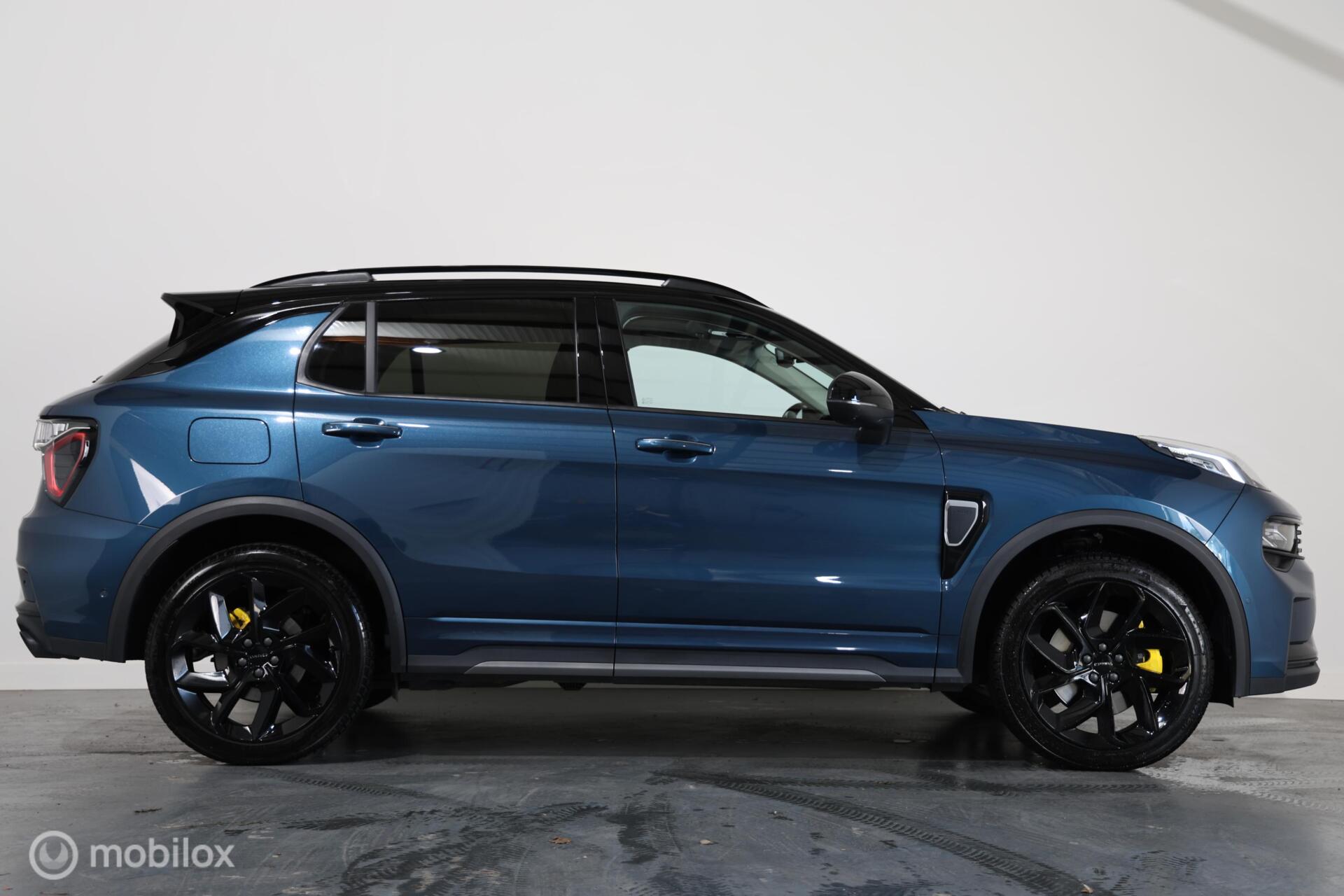 Foto van Lynk&co LYNK & Co 01