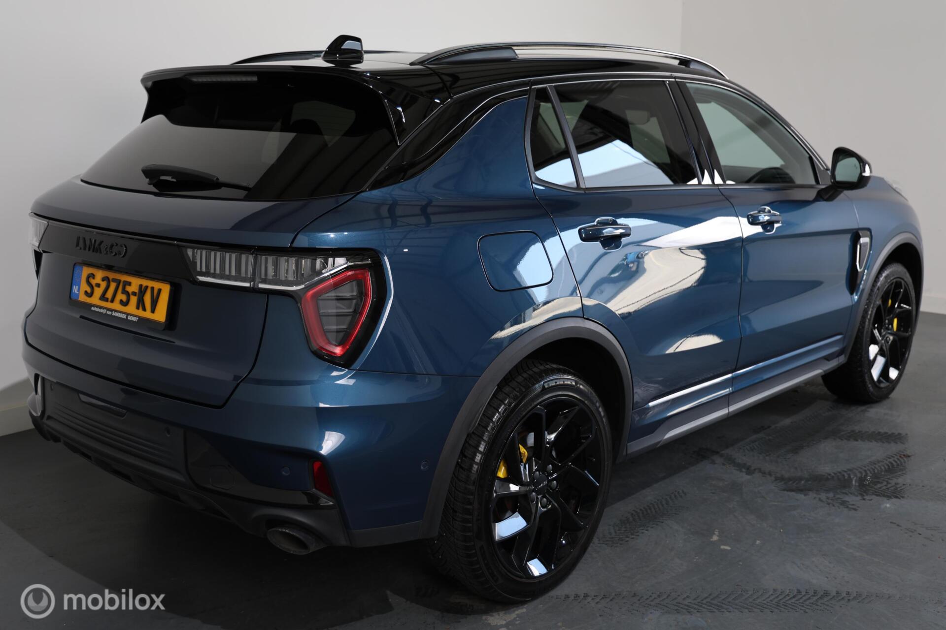 Foto van Lynk&co LYNK & Co 01