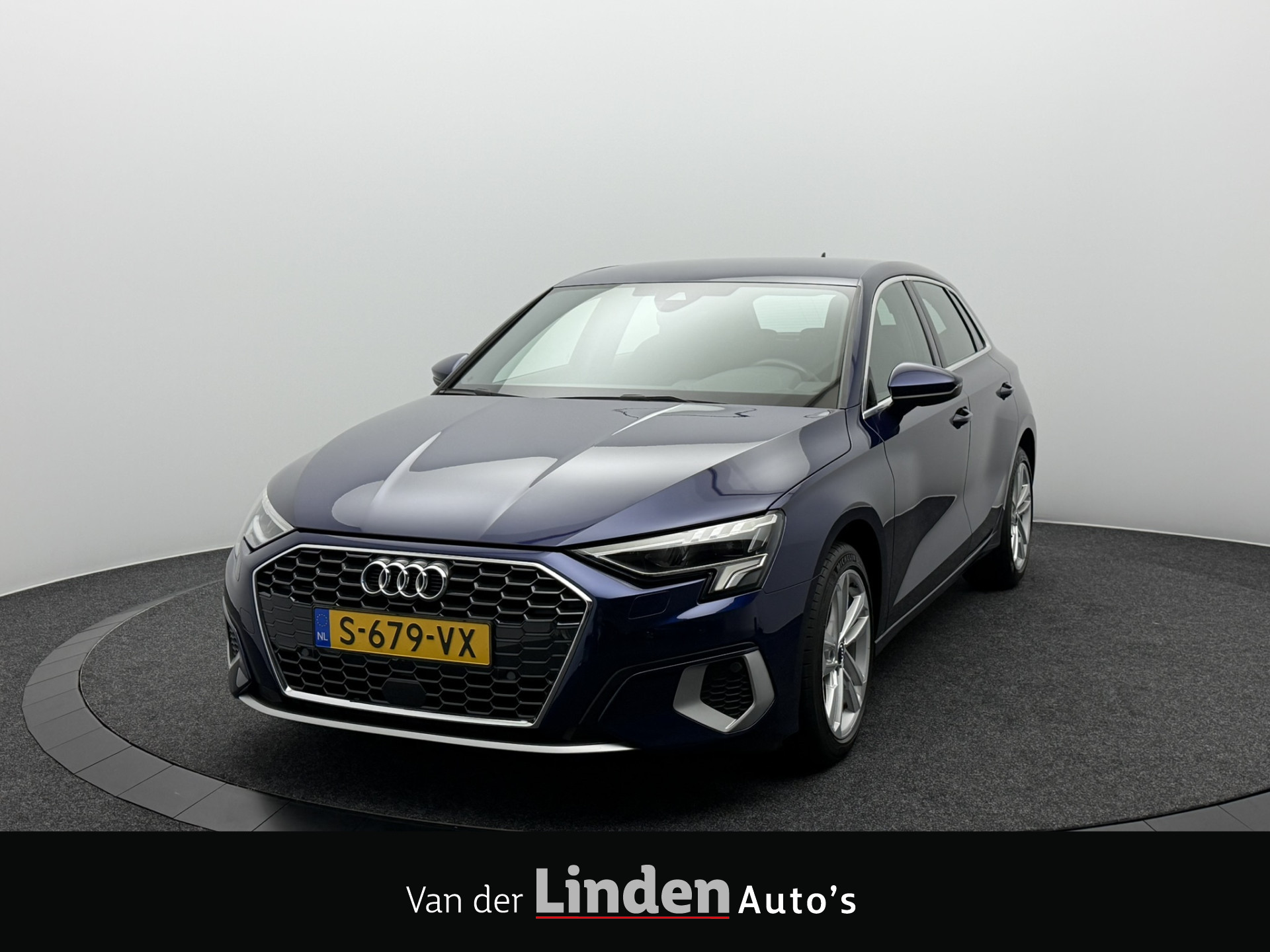 Audi A3 Sportback 30 TFSI Advanced Edition | Matrix Led | Virtual Cockpit | Navigatie | Carplay&Android 2023 - voorkant