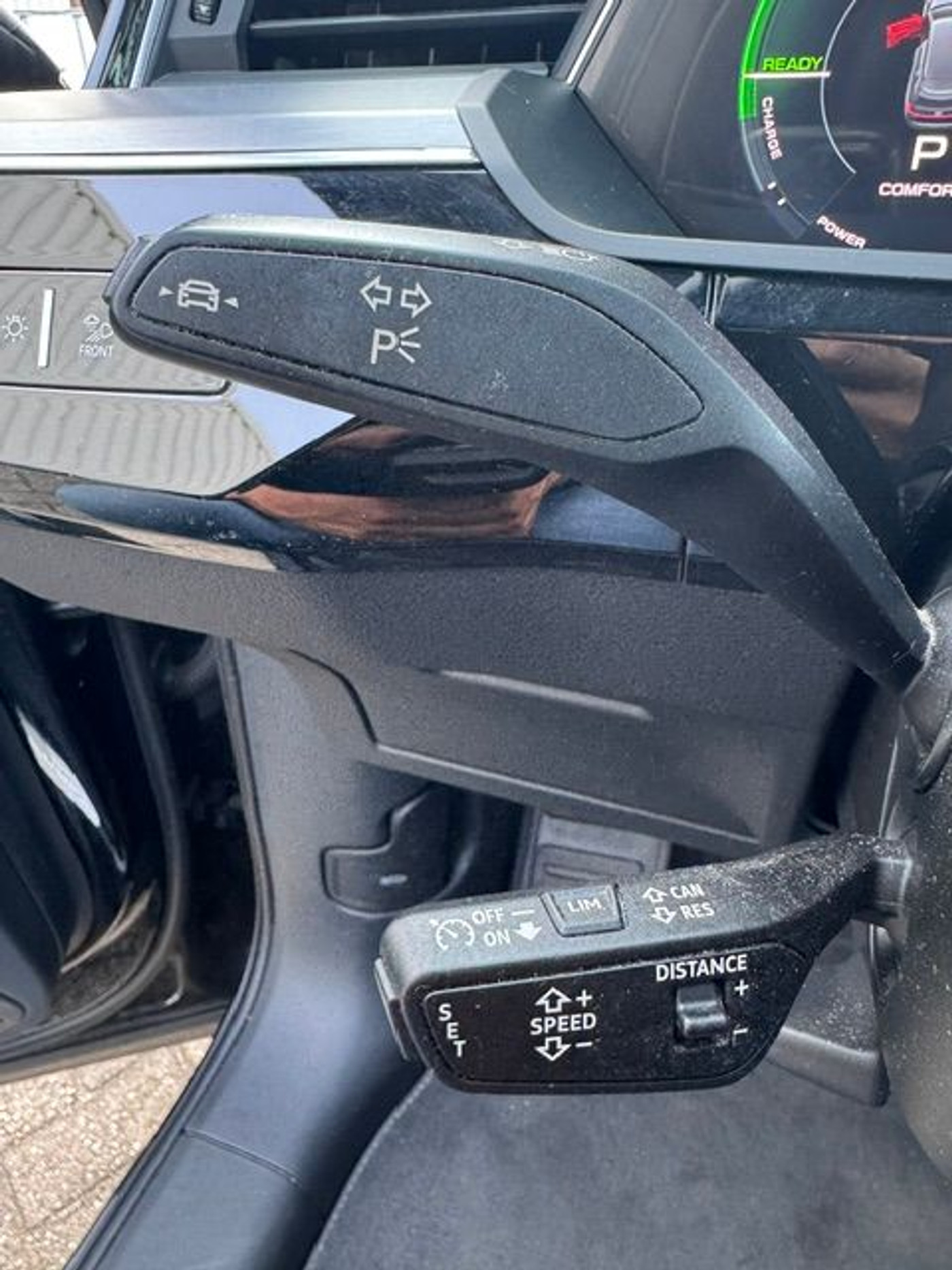 Foto van Audi E-tron 55