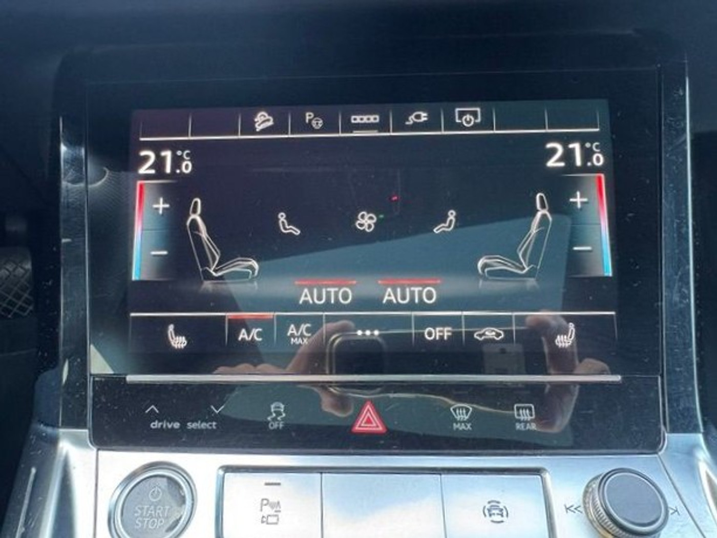 Foto van Audi E-tron 55