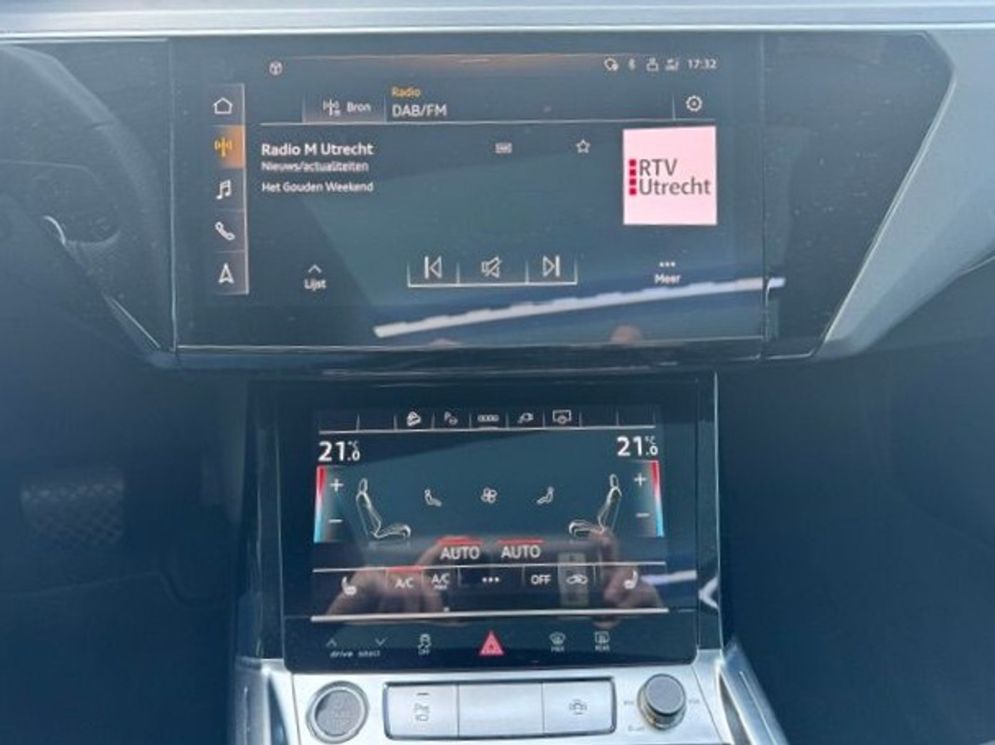 Foto van Audi E-tron 55