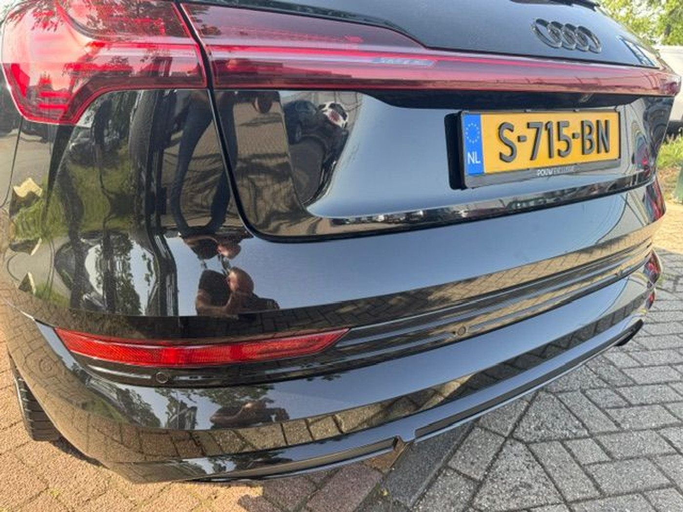 Foto van Audi E-tron 55