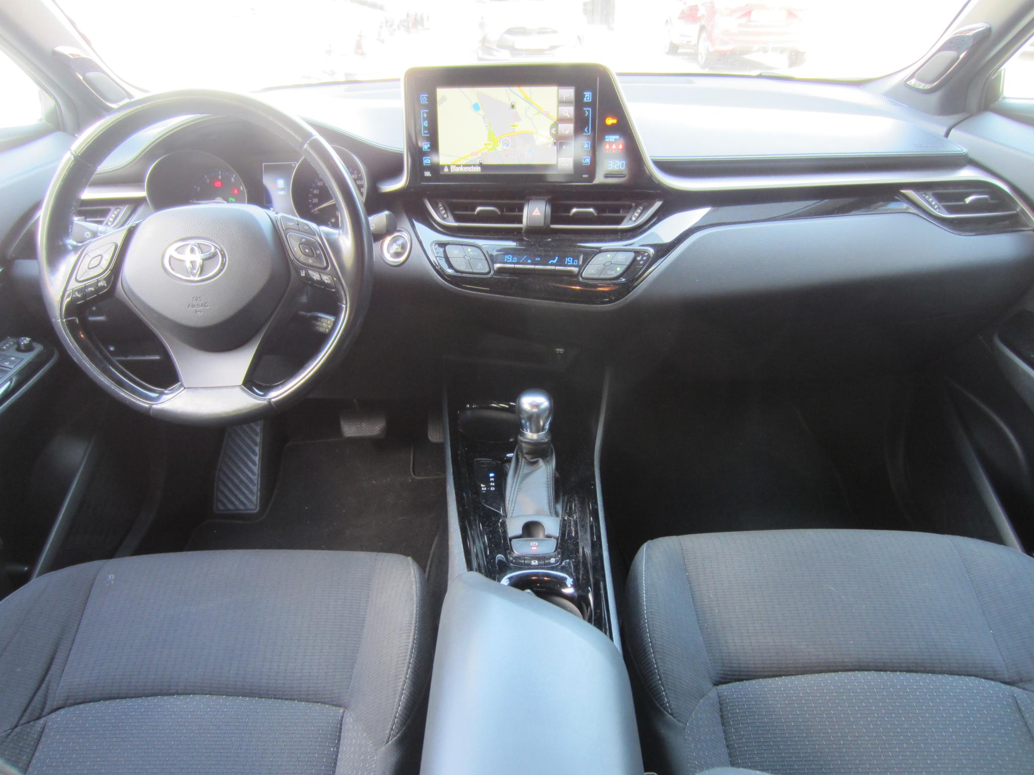 Foto van Toyota Toyota C-hr