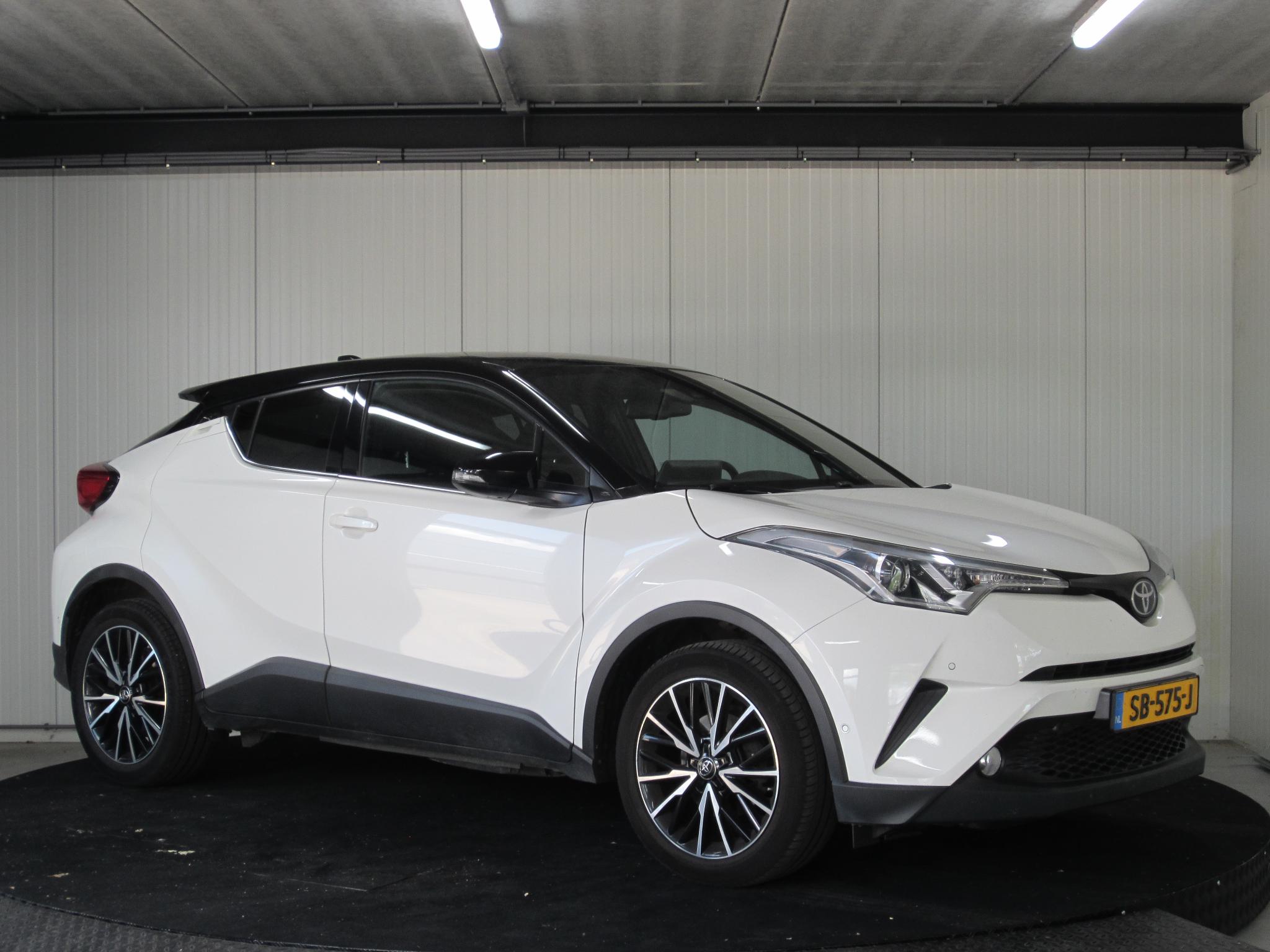 Foto van Toyota Toyota C-hr