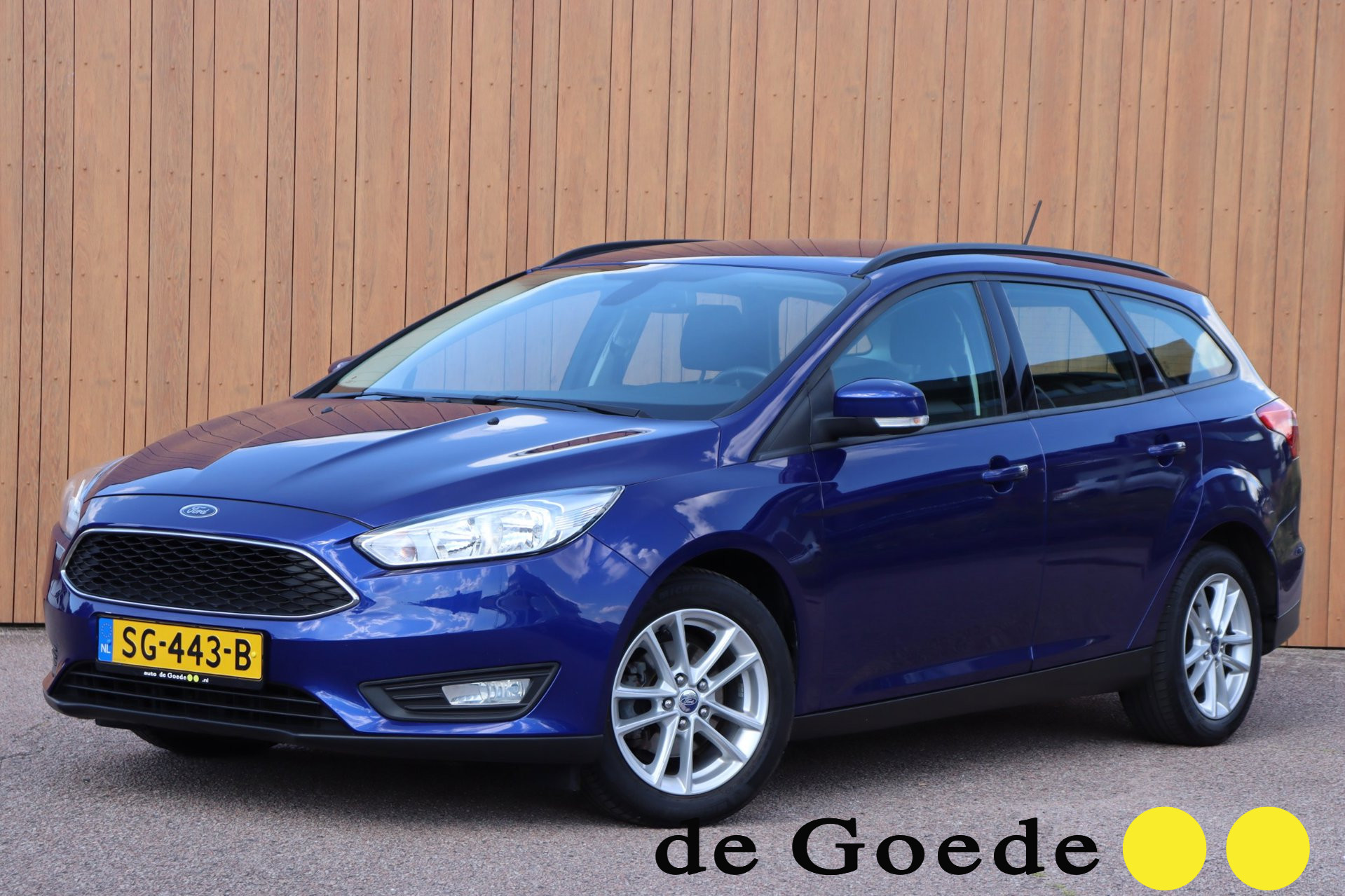 Ford Focus 1.0 Lease Edition org.NL ecc lmv navi pdc 2018 - voorkant