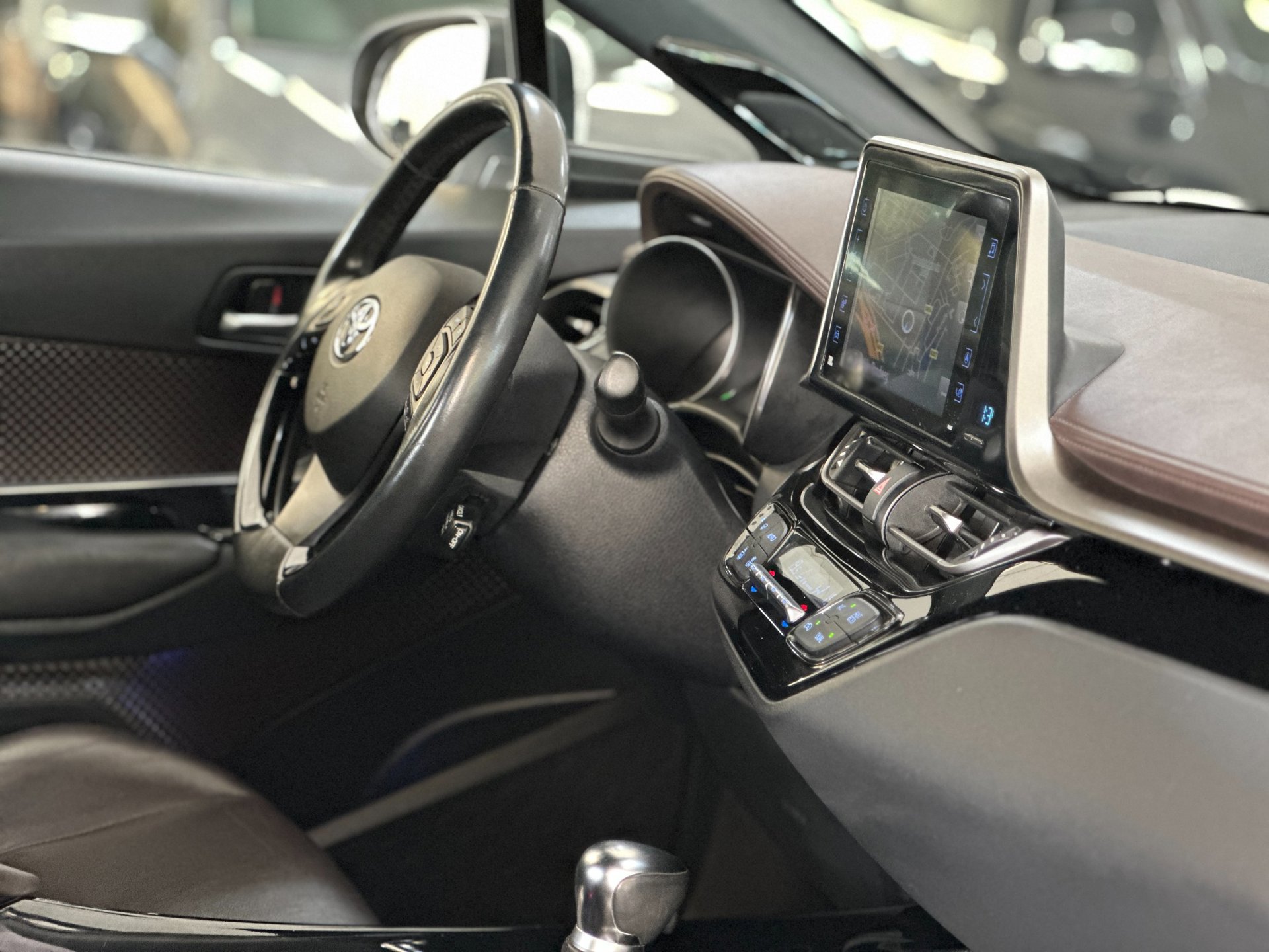 Foto van Toyota Toyota C-hr