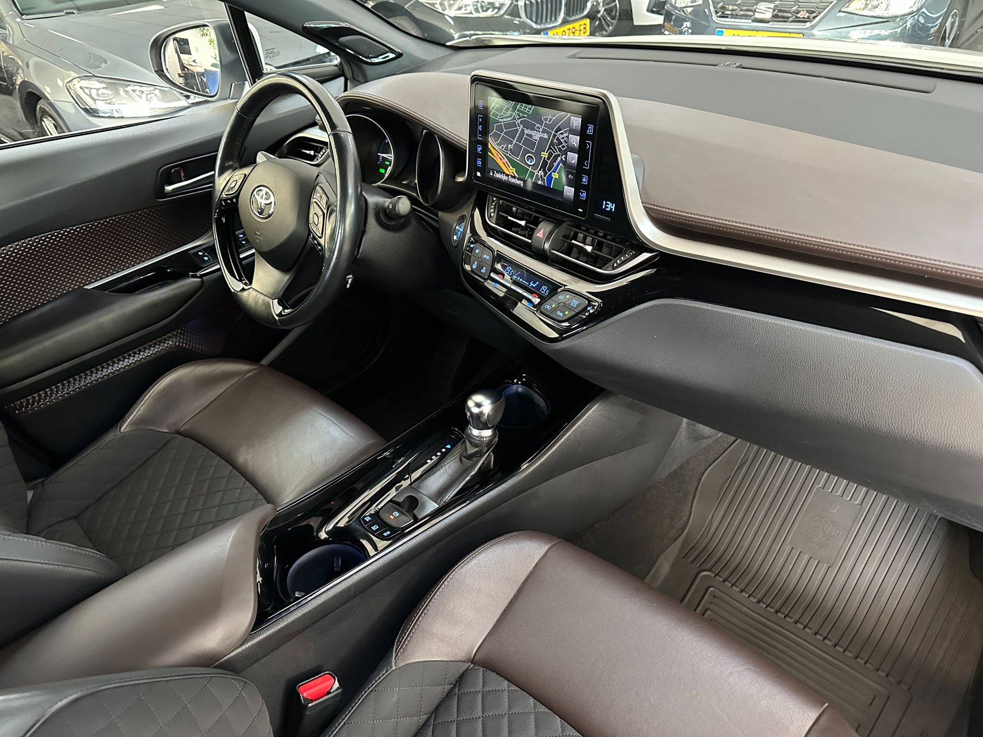 Foto van Toyota Toyota C-hr